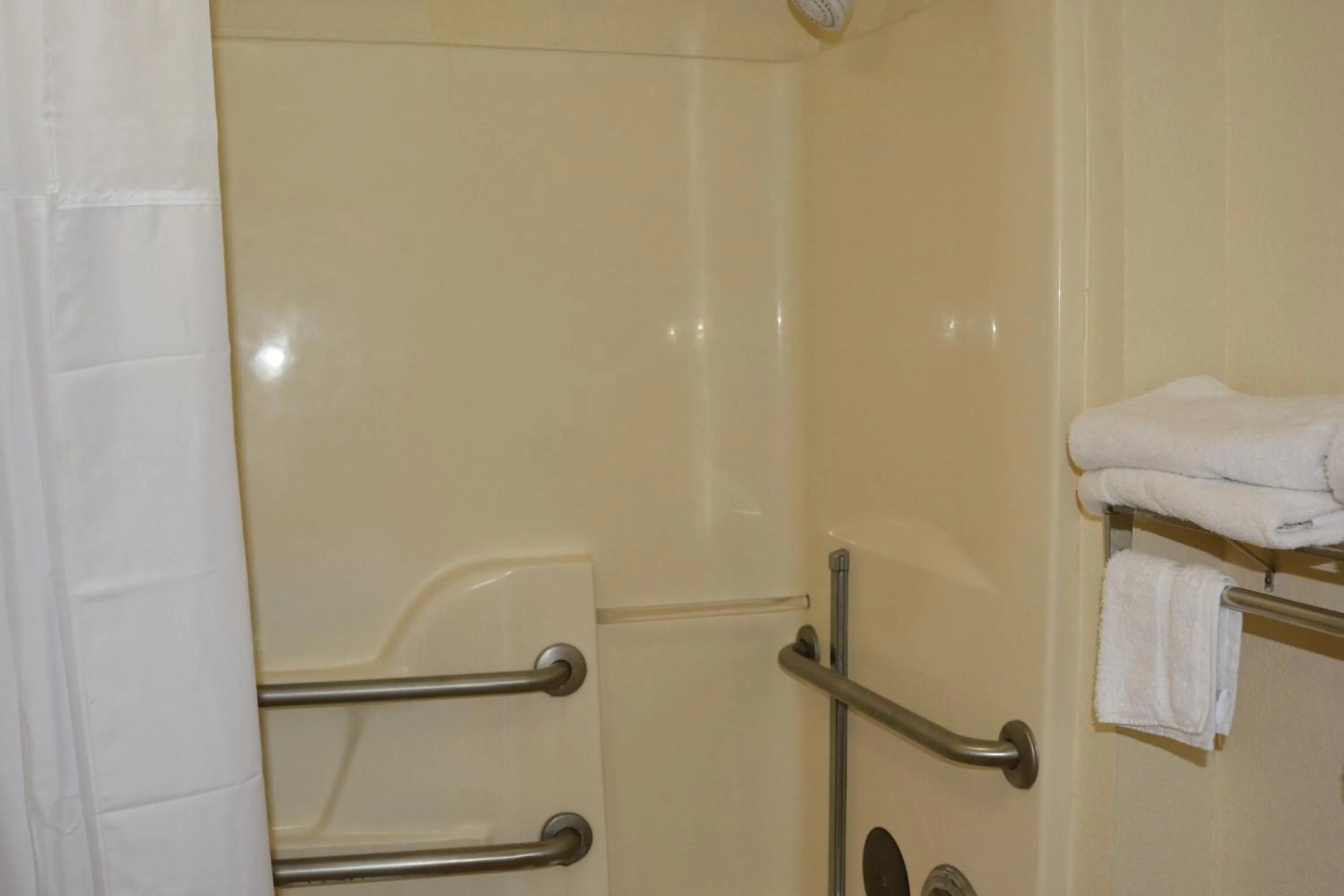 Bathroom in Travelodge by Wyndham Montgomery East