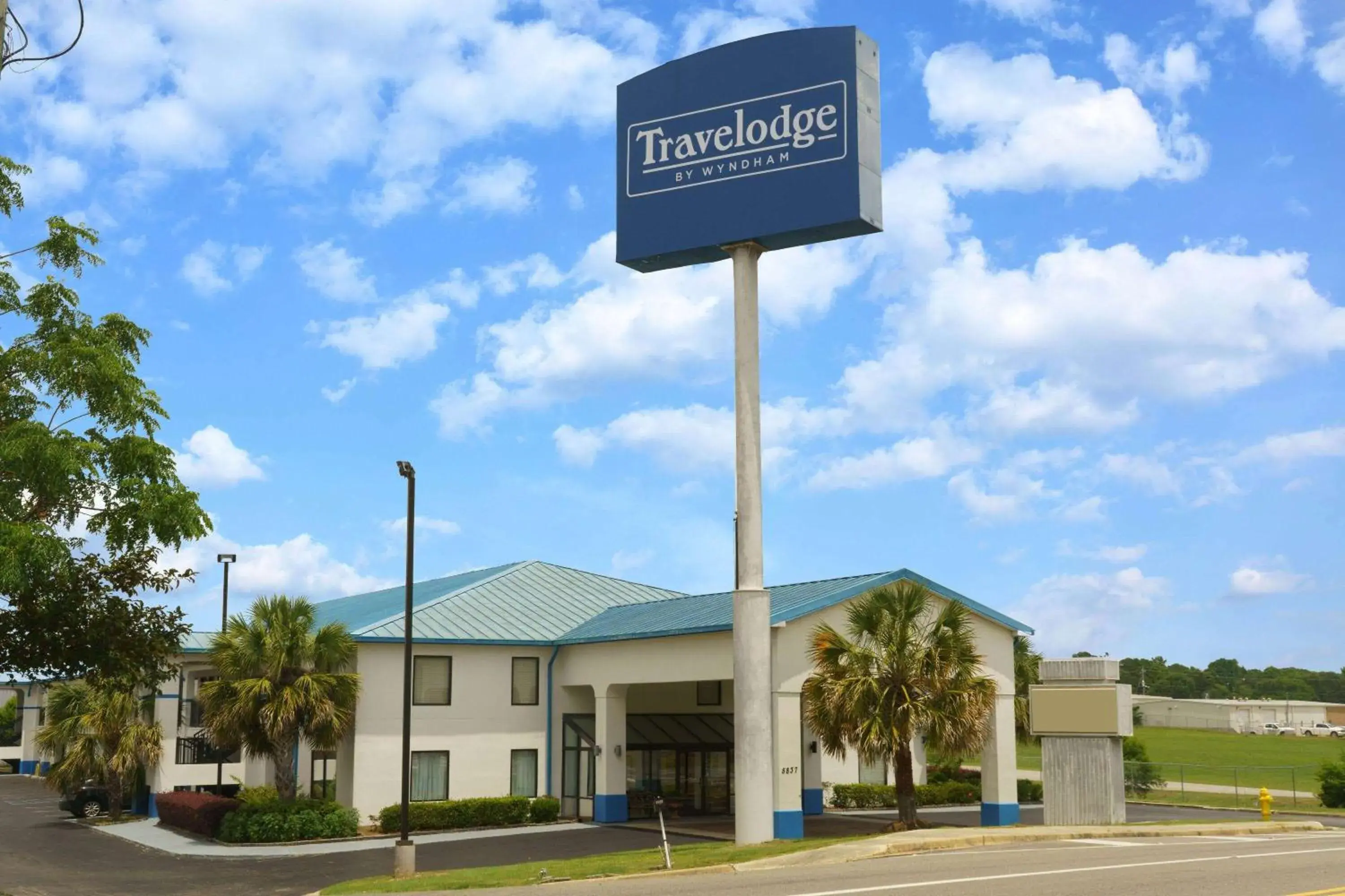 Travelodge by Wyndham Montgomery East Travelodge by Wyndham Montgomery East