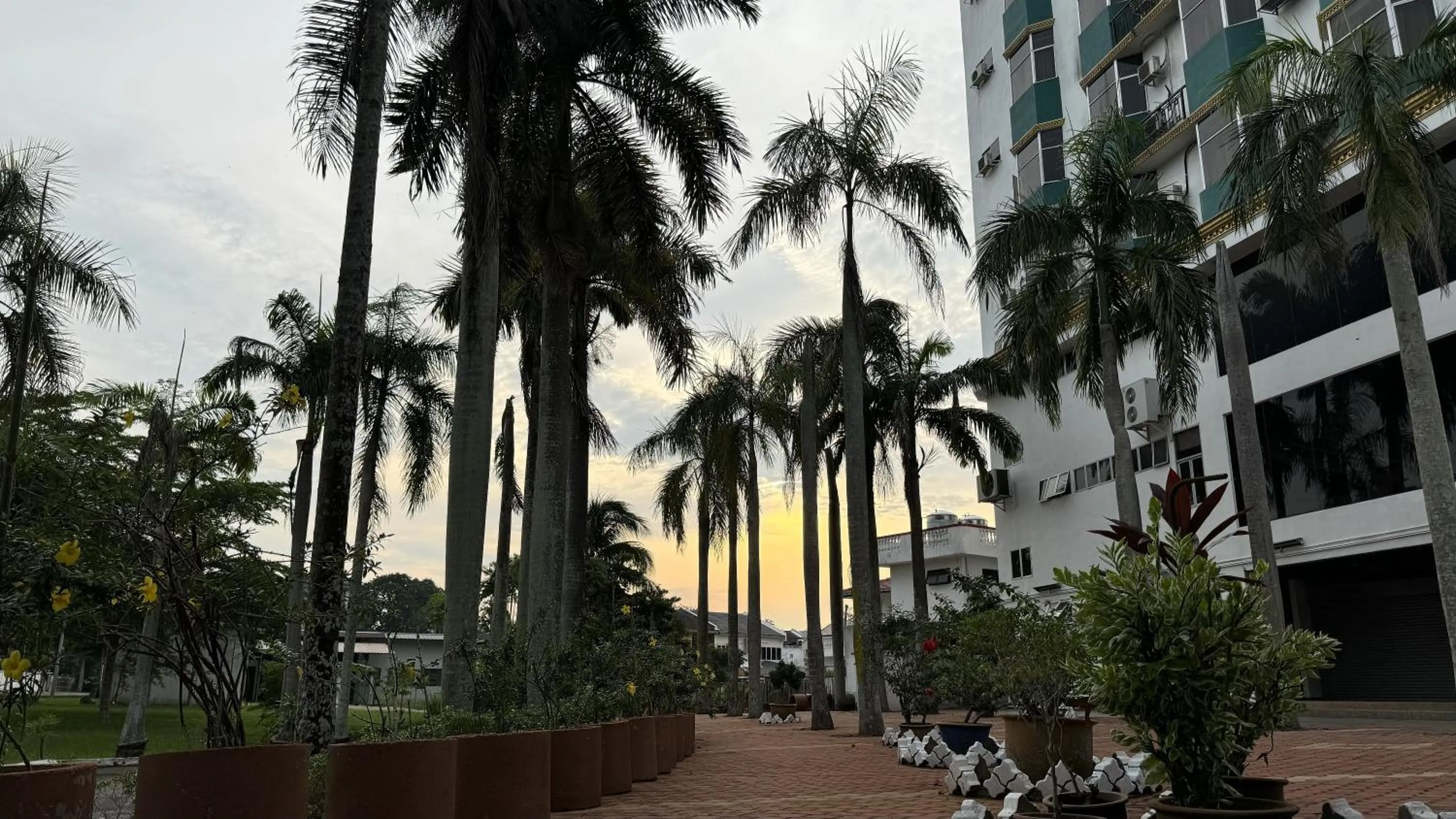 Property building in Hotel Green Park