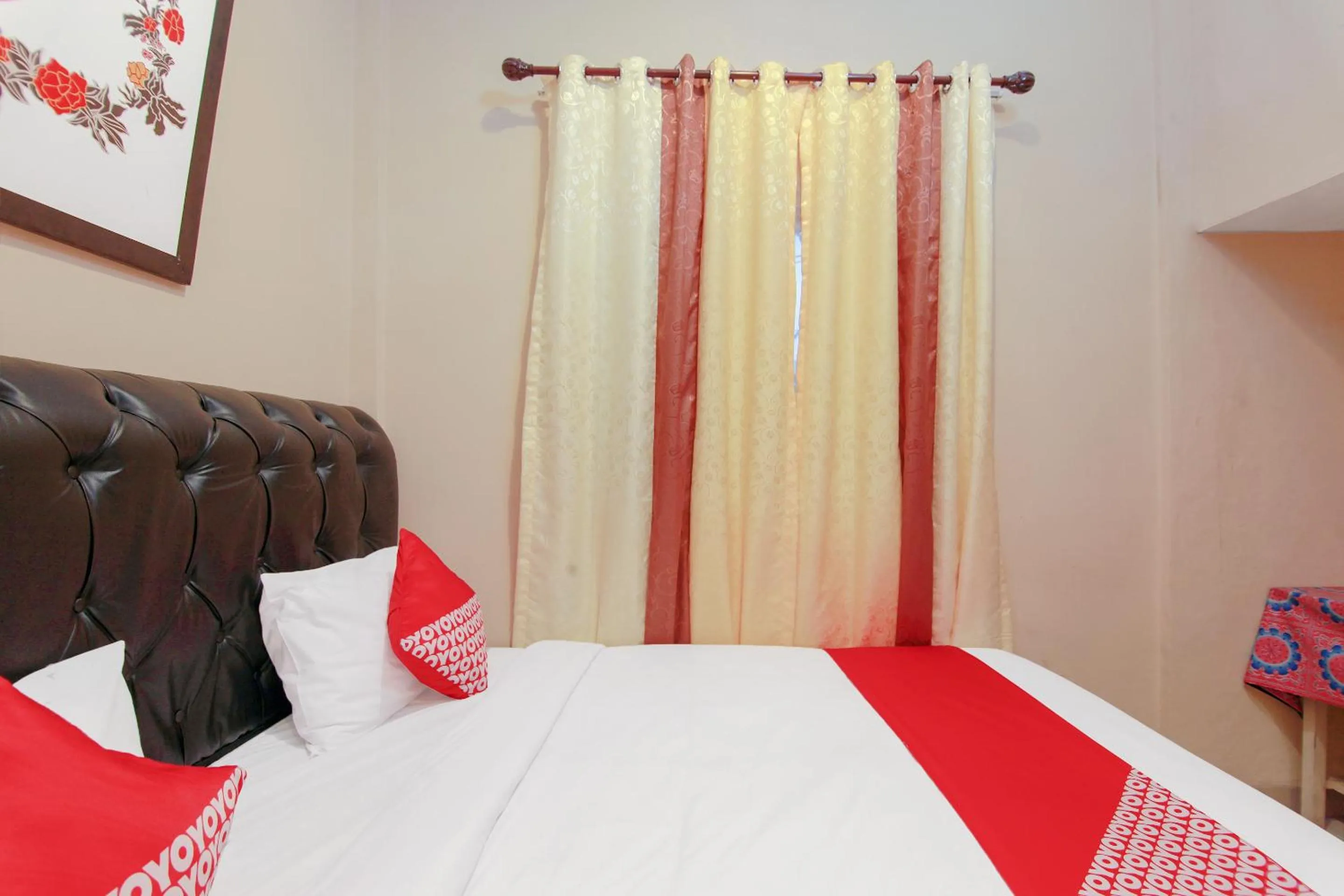 Bedroom in OYO 799 Hotel Dieng