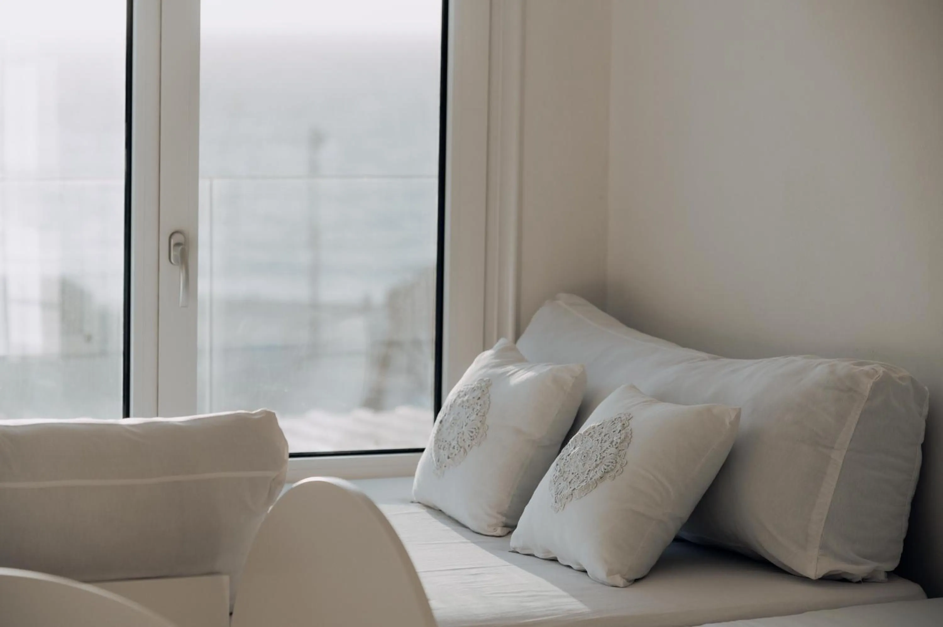 Bed in Die Zwei Brüder Art & Suites