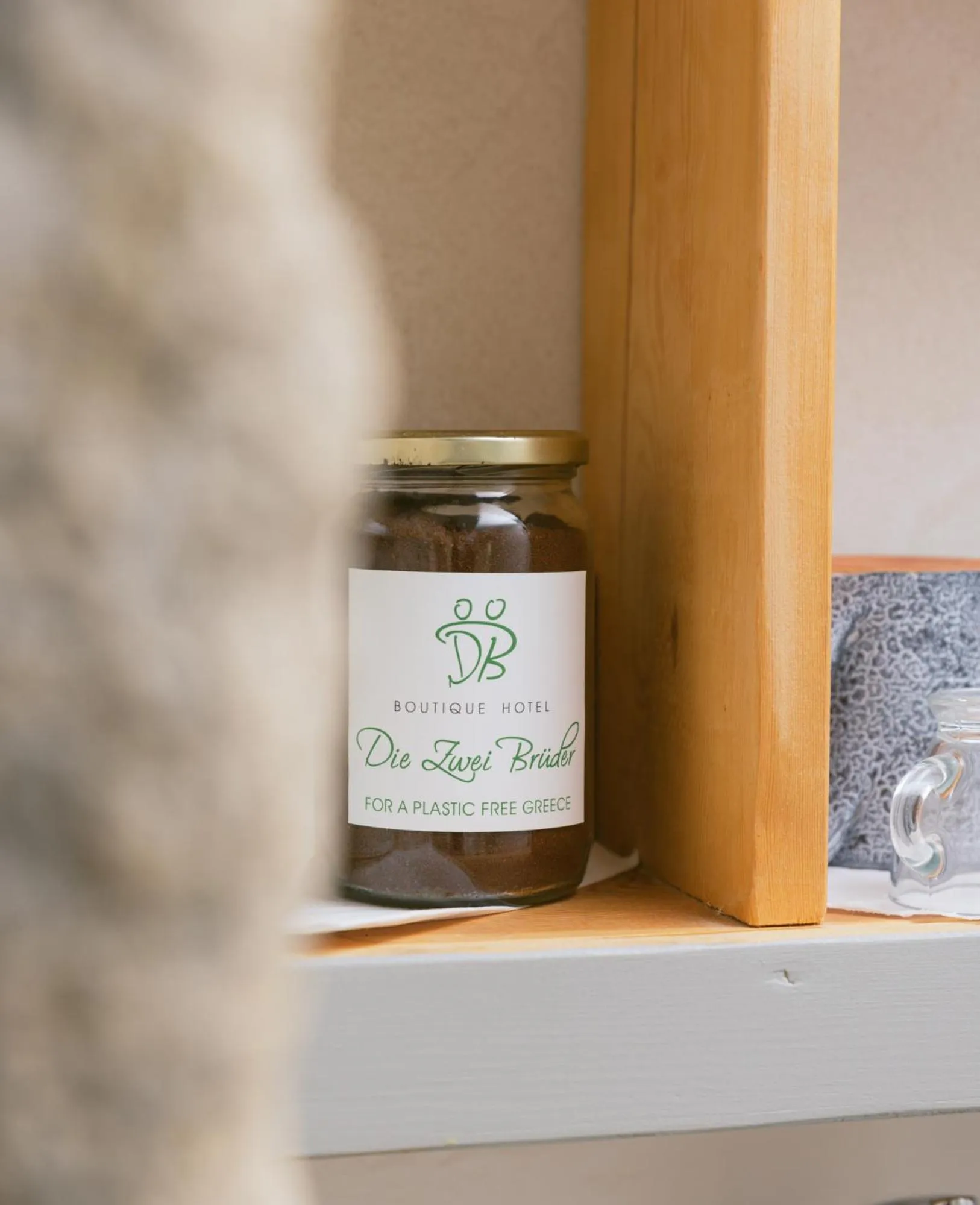 Die Zwei Brüder Art & Suites