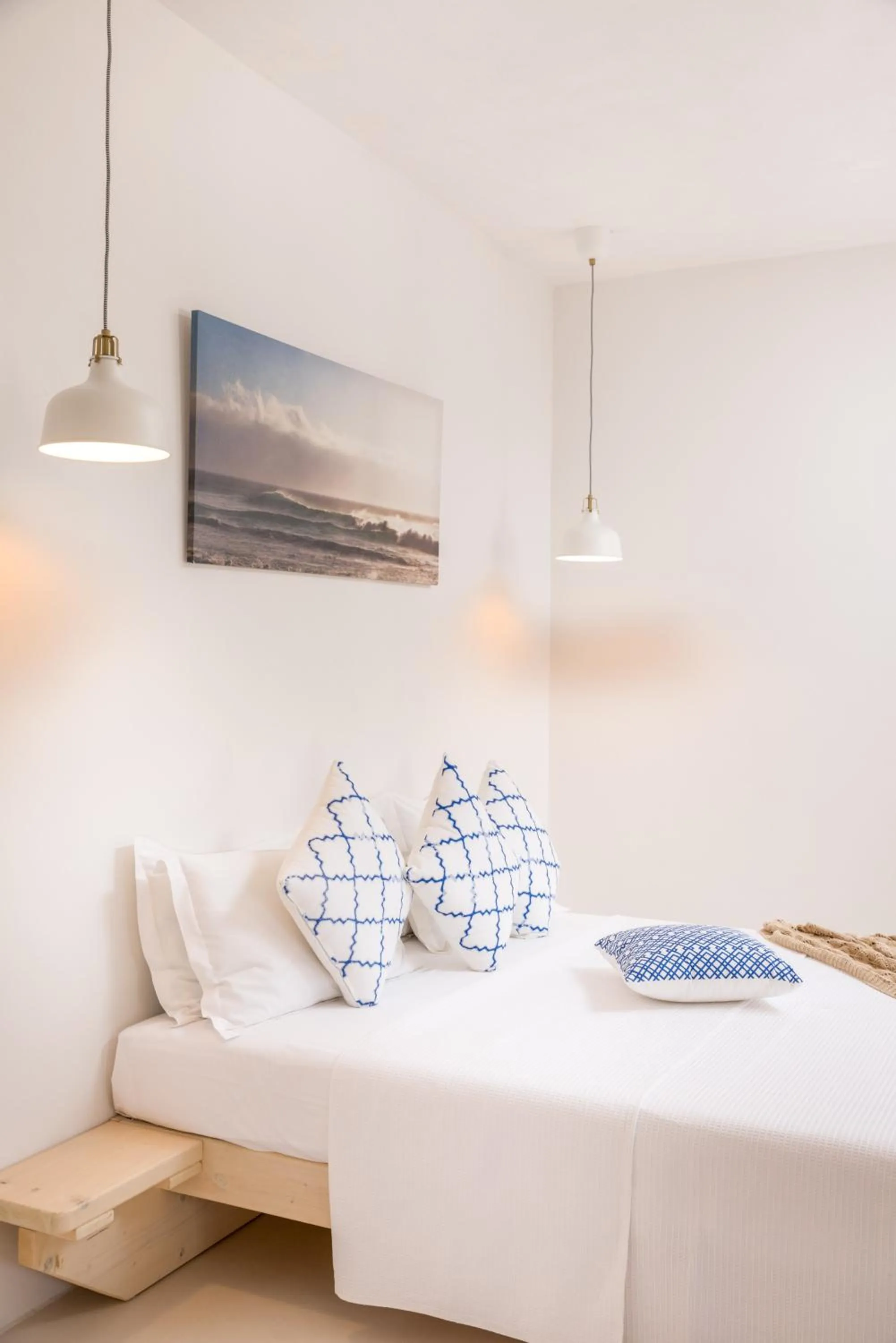 Bed in Die Zwei Brüder Art & Suites