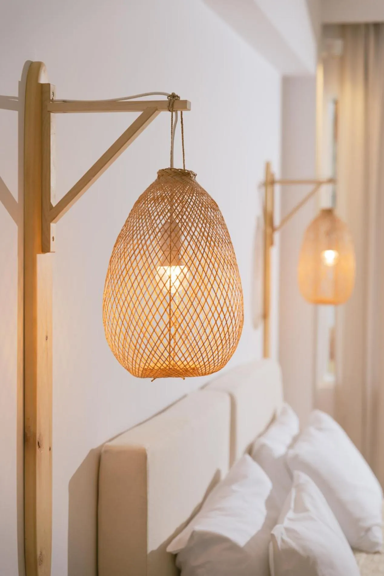 Bed in Die Zwei Brüder Art & Suites