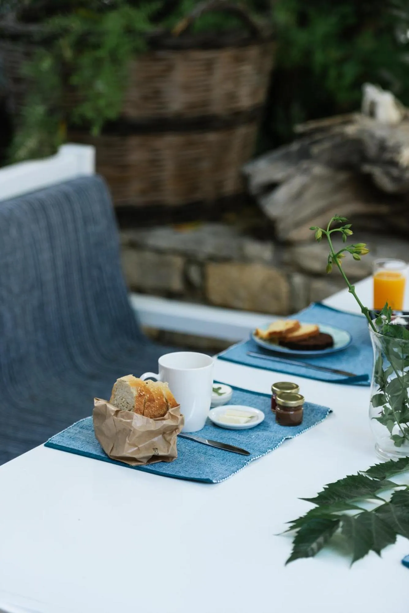 Die Zwei Brüder Art & Suites