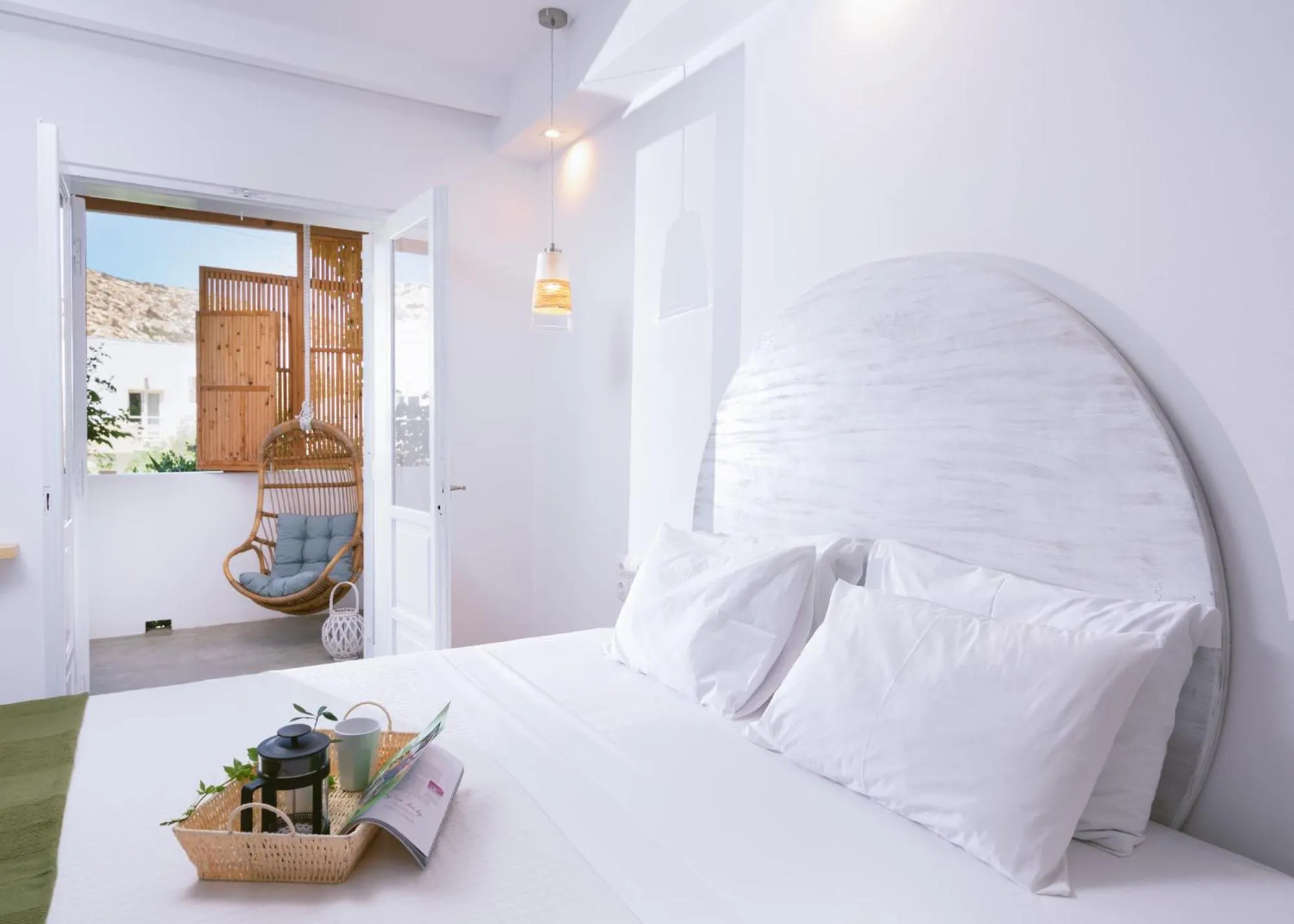 Bed in Die Zwei Brüder Art & Suites