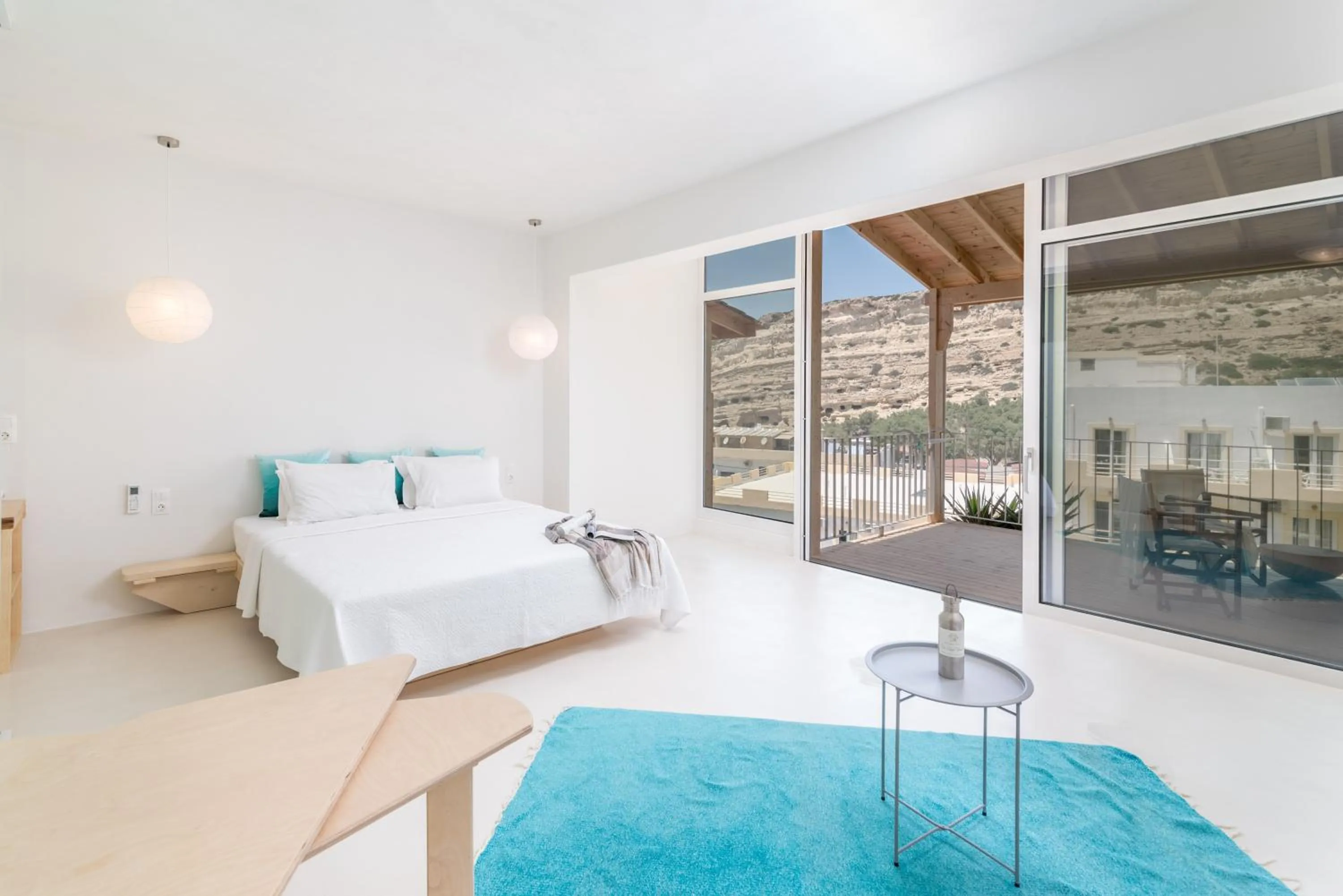 Bed in Die Zwei Brüder Art & Suites