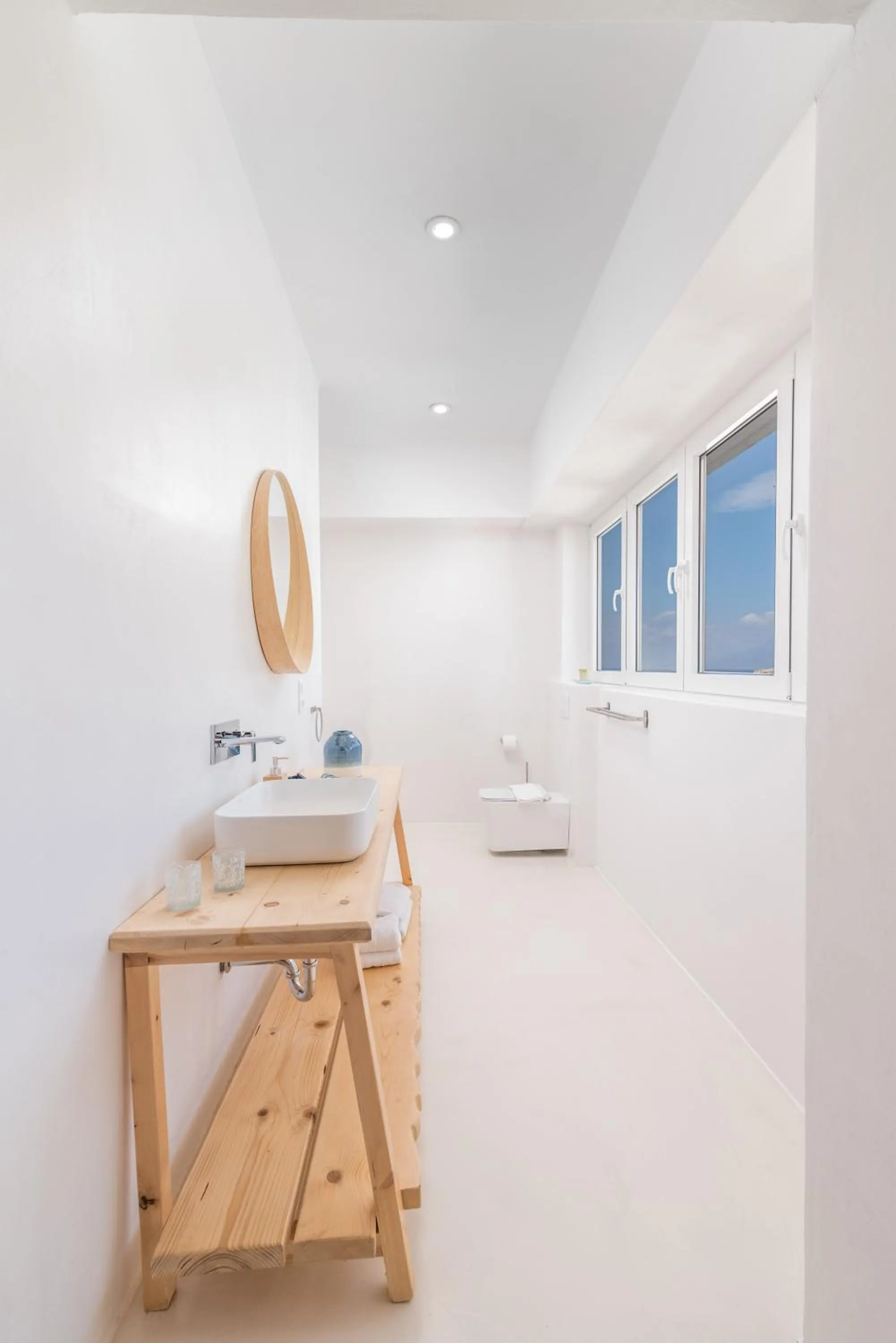 Die Zwei Brüder Art & Suites