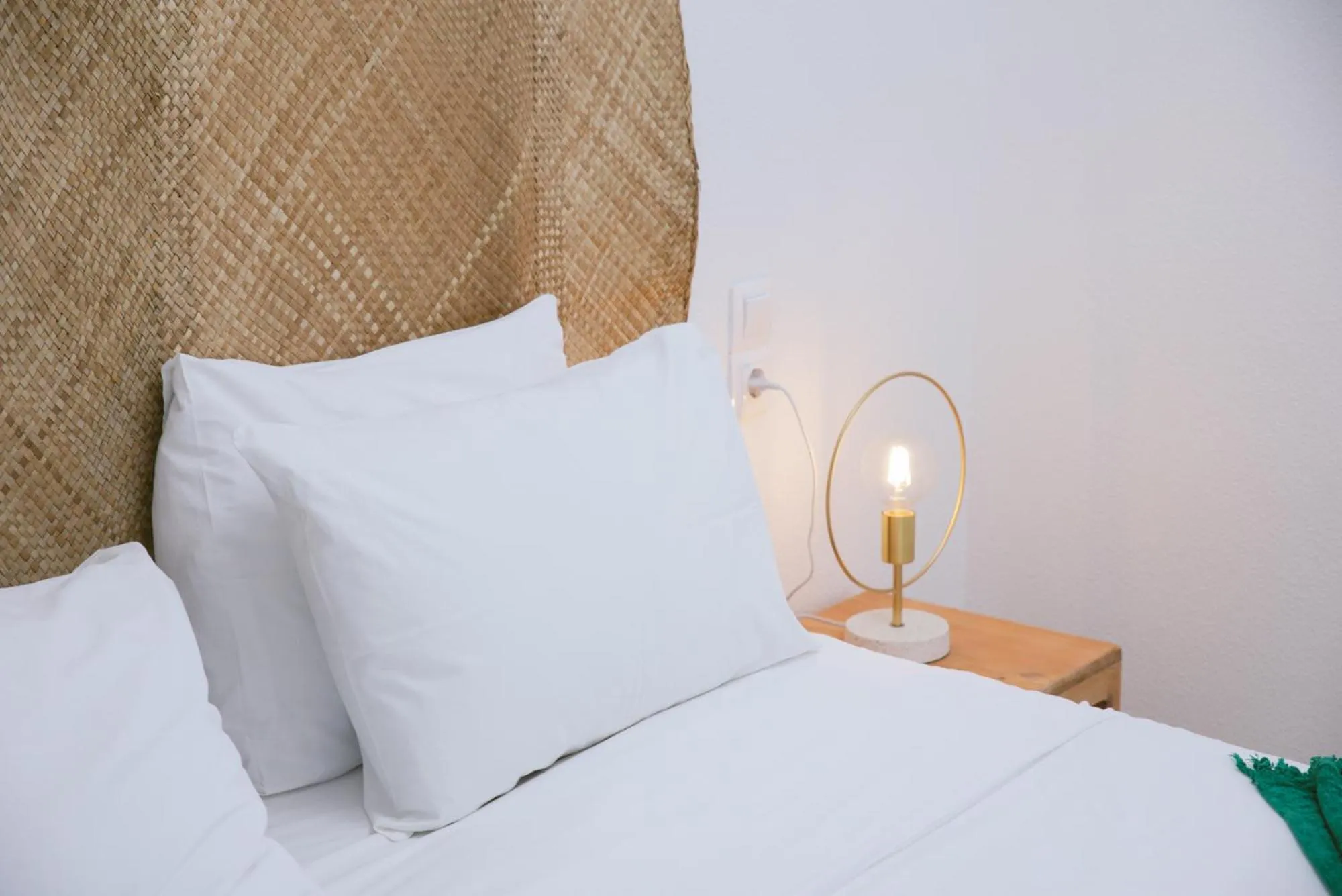 Bed in Die Zwei Brüder Art & Suites