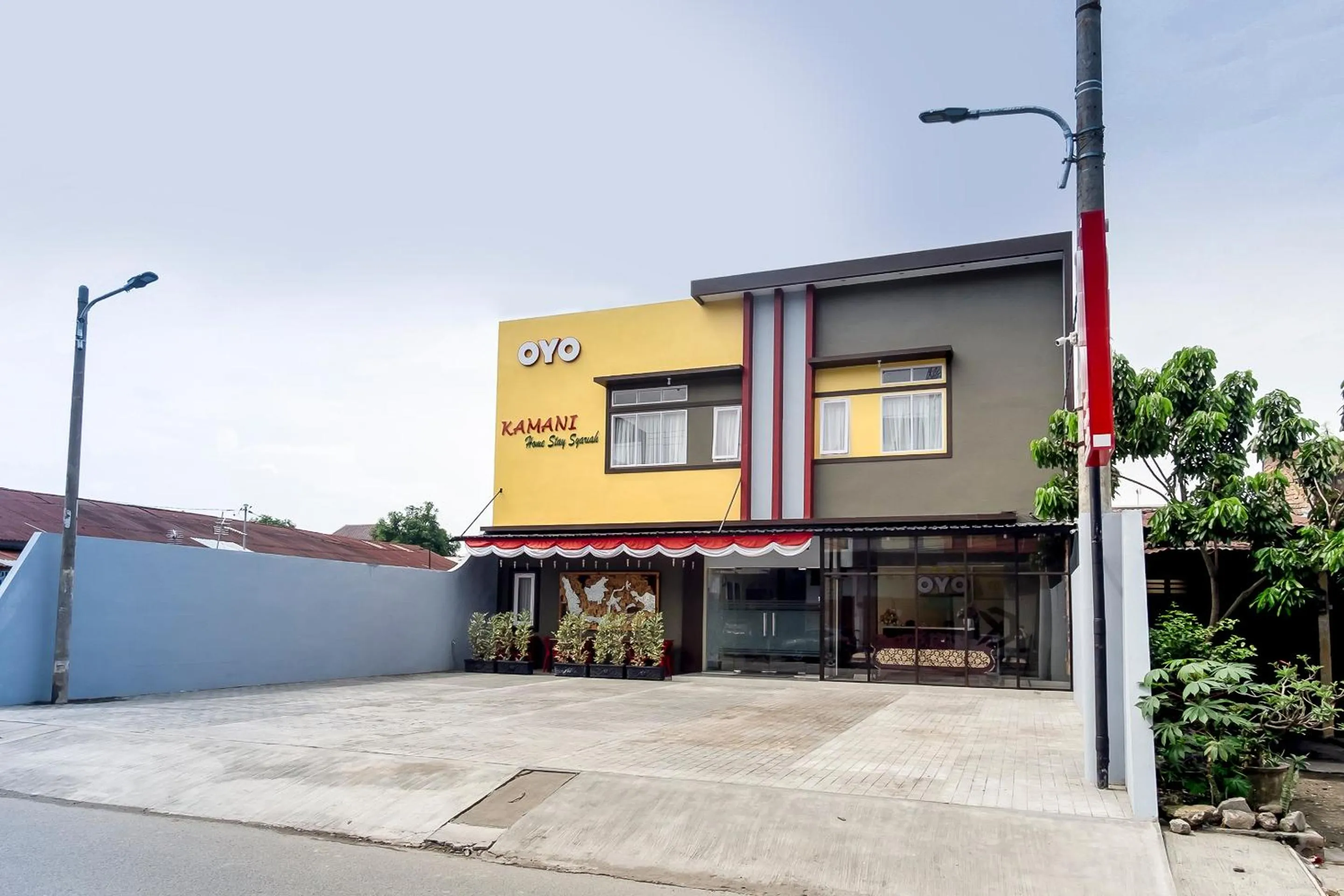 Facade/entrance in Capital O 873 Kamani Homestay Syariah