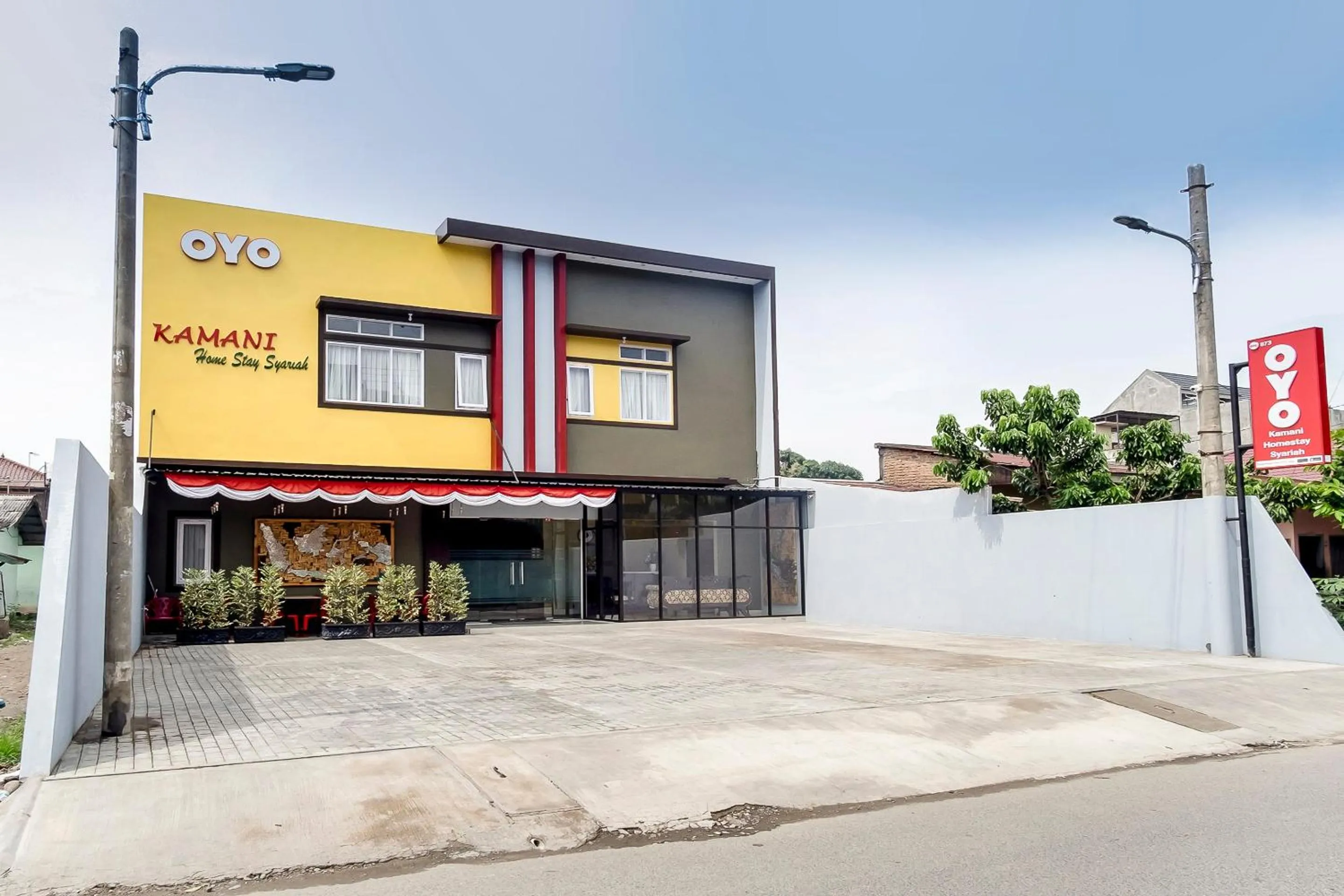 Facade/entrance in Capital O 873 Kamani Homestay Syariah