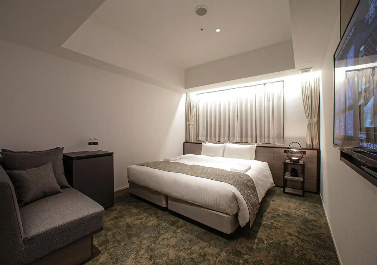 Superior King Room (Western Style Room) - single occupancy in ORIENTAL HOTEL KYOTO ROKUJO Superior King Room (Western Style Room) - single occupancy in ORIENTAL HOTEL KYOTO ROKUJO