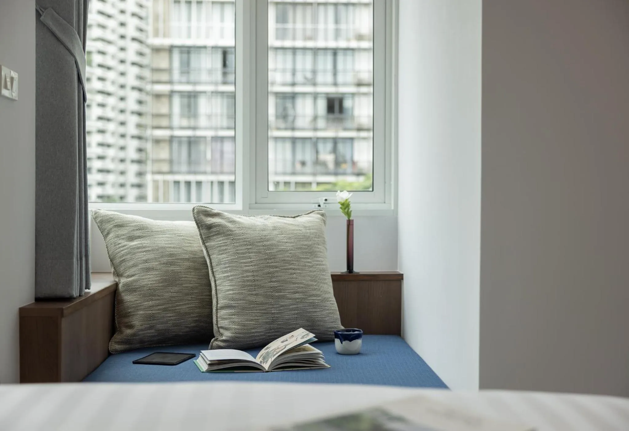 Photo of the whole room, Bed in SOVA Hotel Bangkok