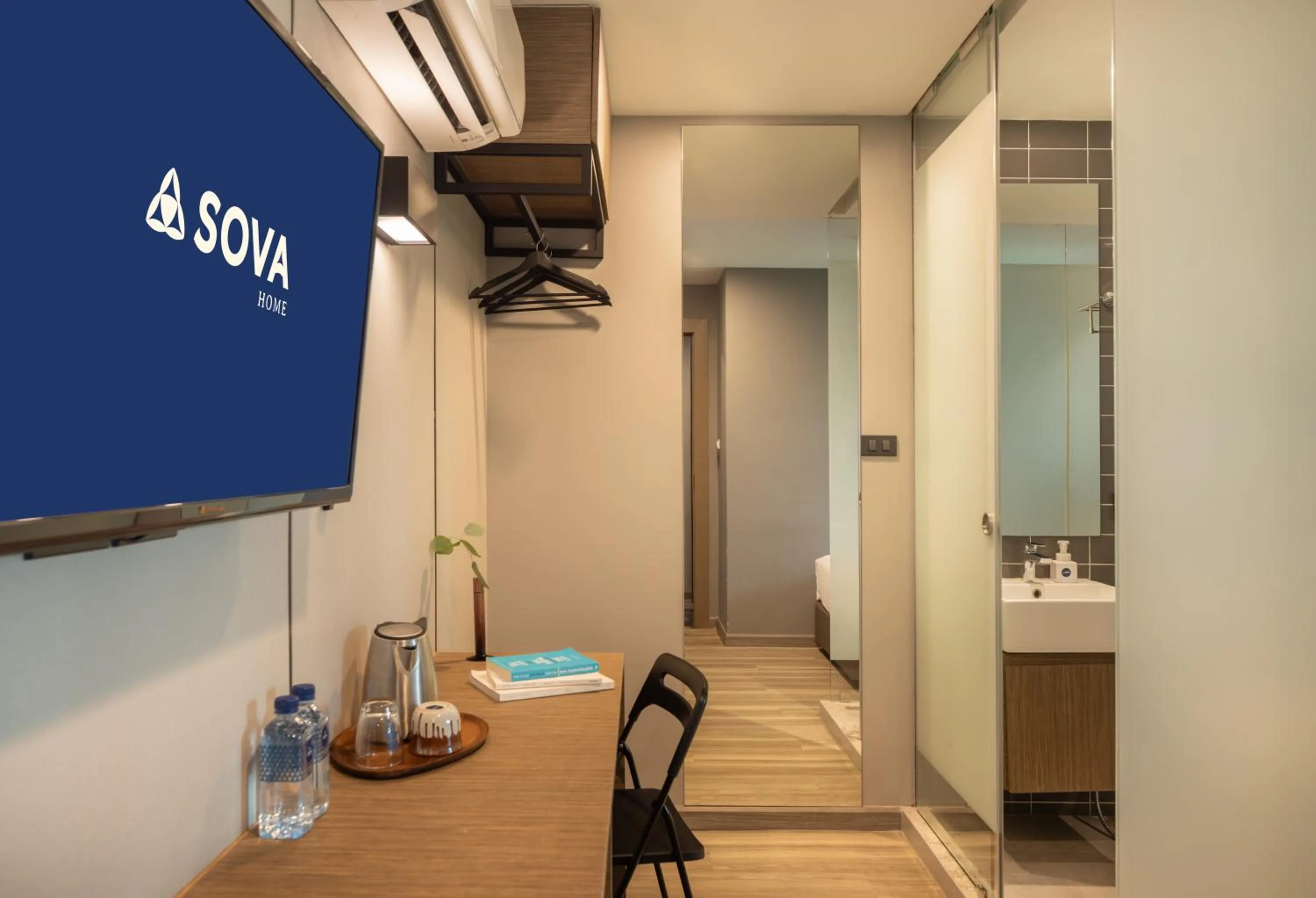 Toilet in SOVA Hotel Bangkok