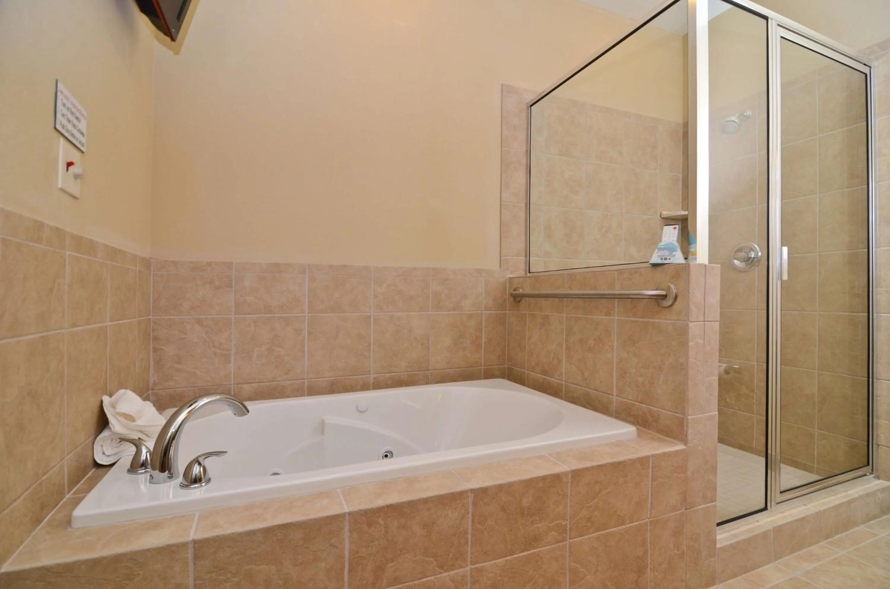Bathroom in Best Western Plus Emory at Lake Fork Inn & Suites