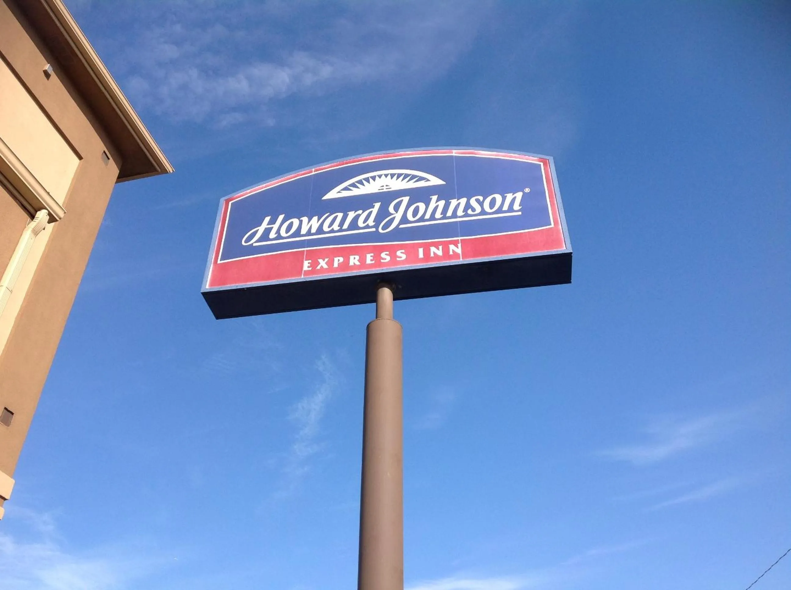 Logo/Certificate/Sign in Howard Johnson by Wyndham Grand Prairie Near Lone Star Park
