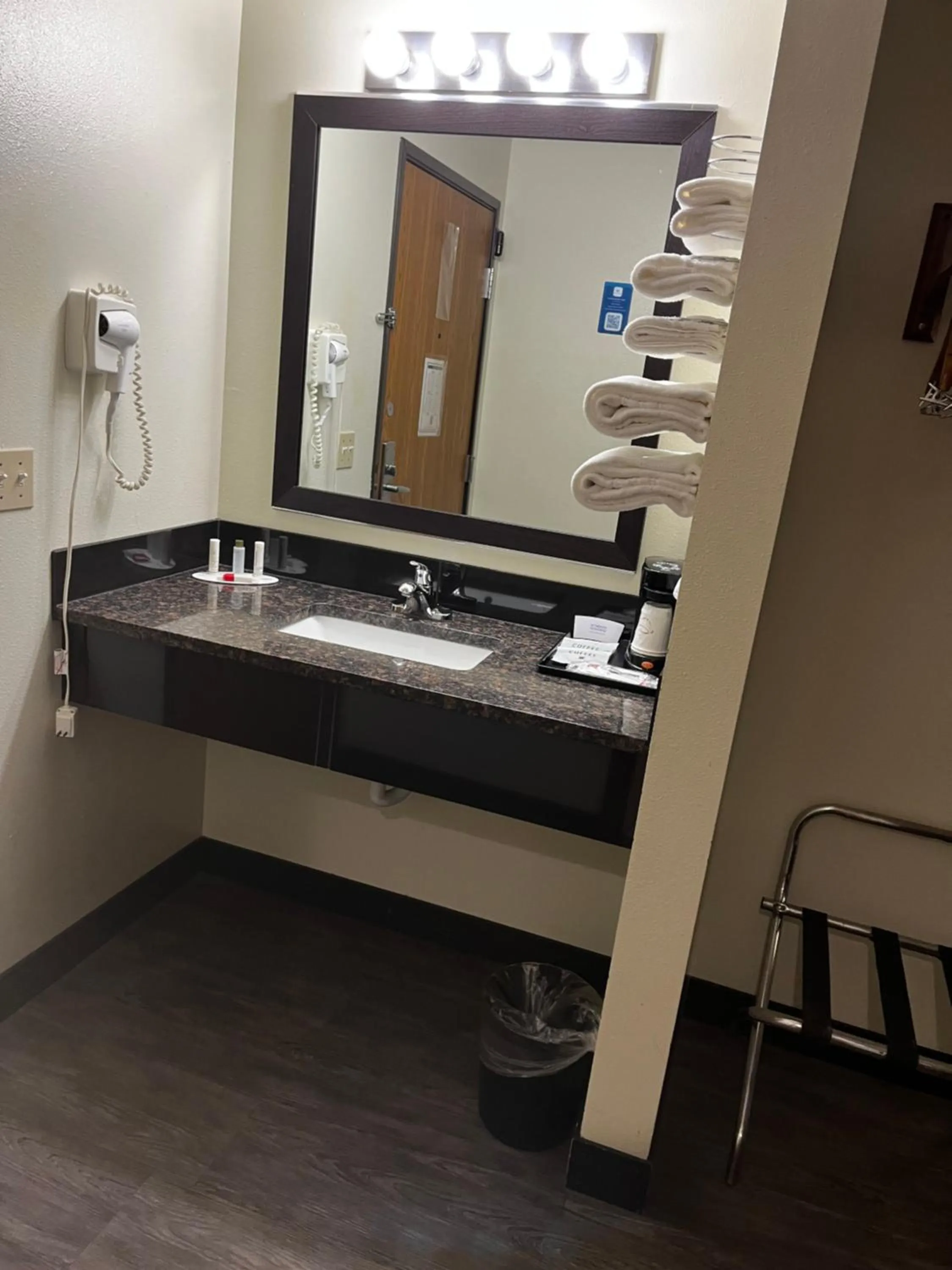 Bathroom in Super 8 by Wyndham Smithville Kansas City