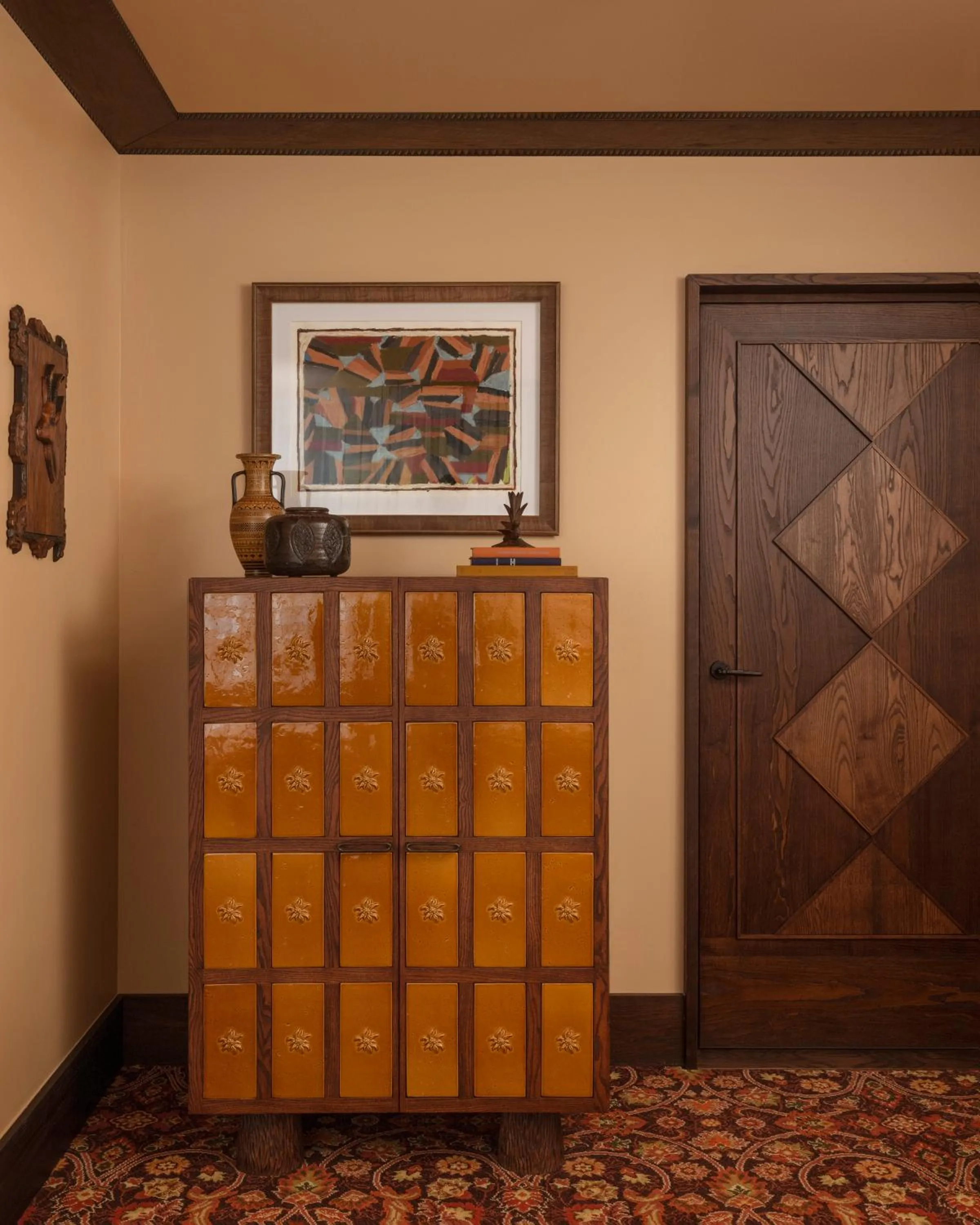 Decorative detail in Hotel Le Saint Roch