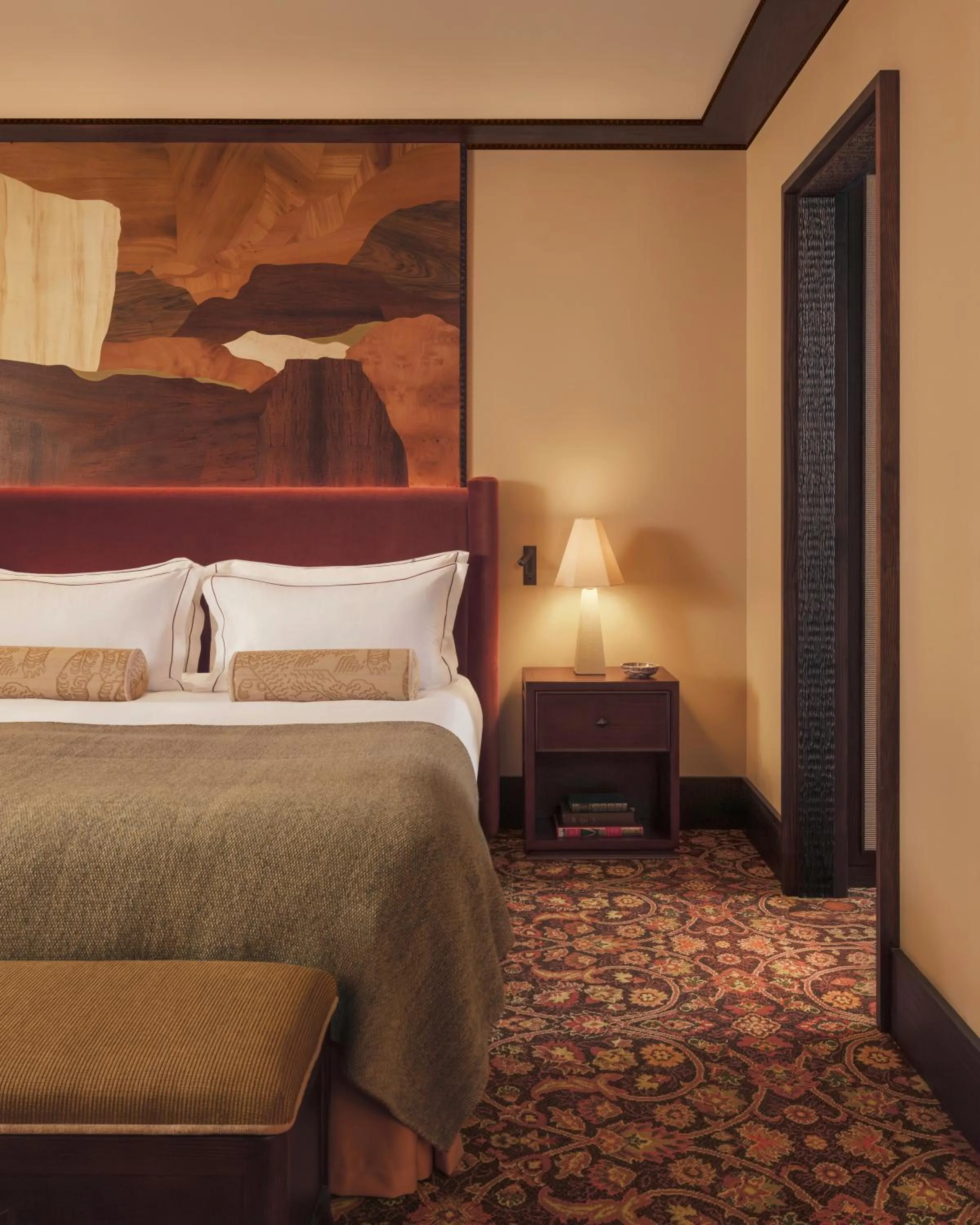 Bed in Hotel Le Saint Roch