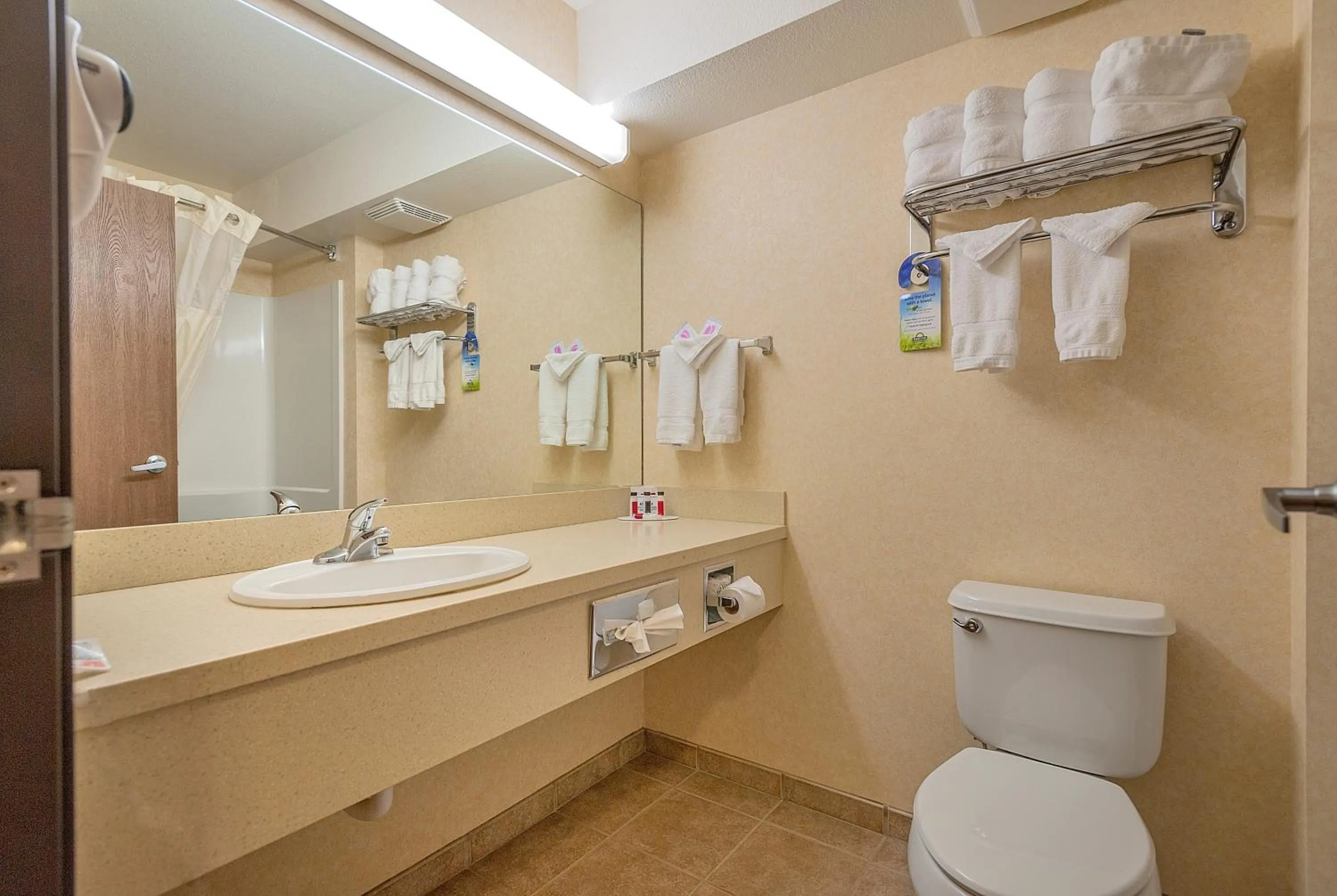 Bathroom in Days Inn by Wyndham Manitou Springs