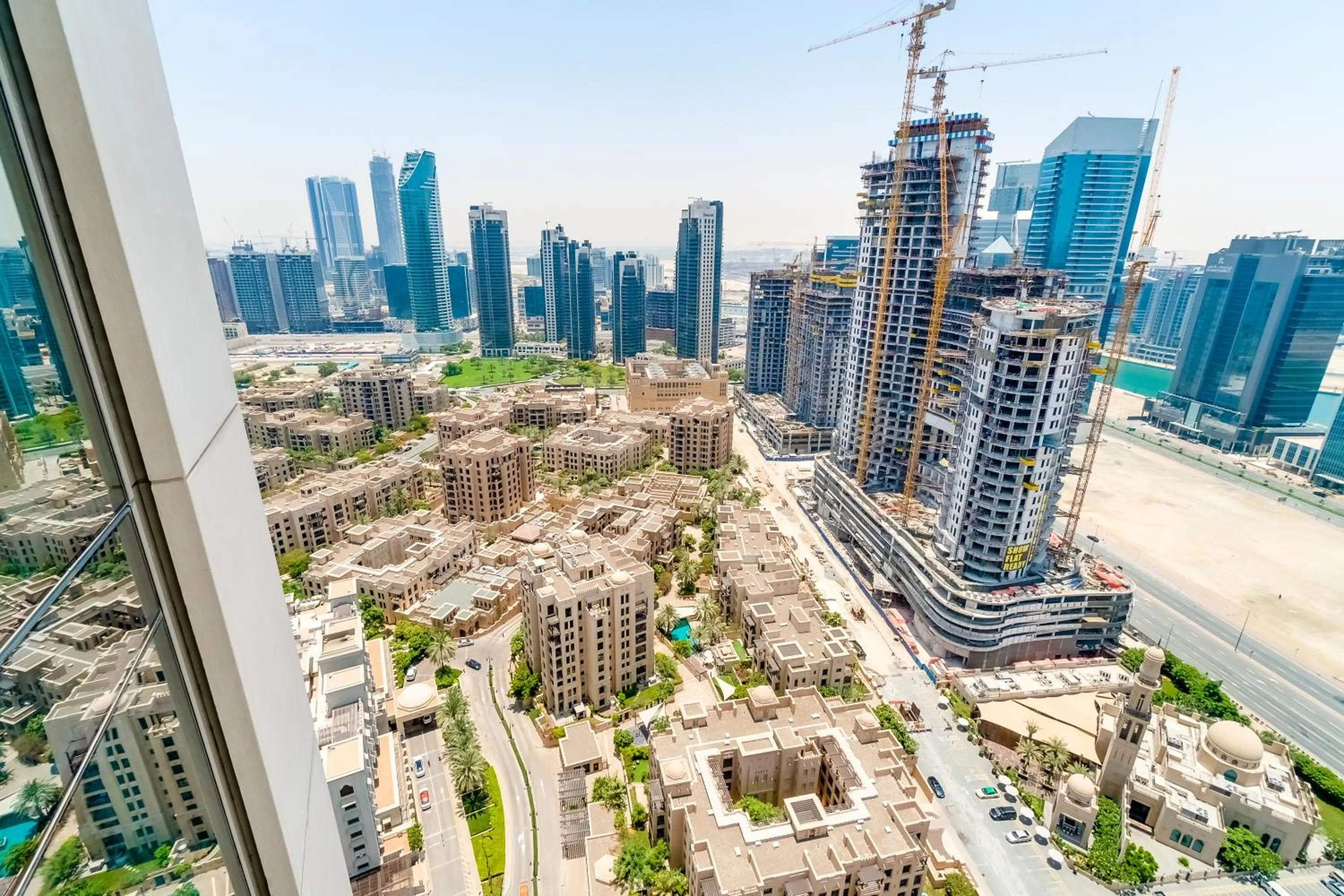 City view in Vida Downtown Residences