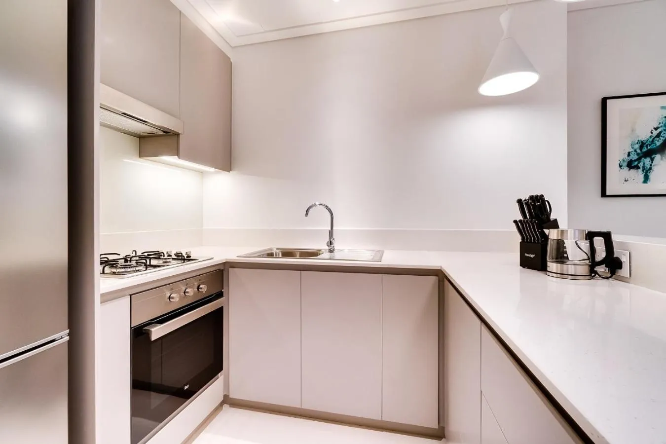 Kitchen or kitchenette in Vida Downtown Residences