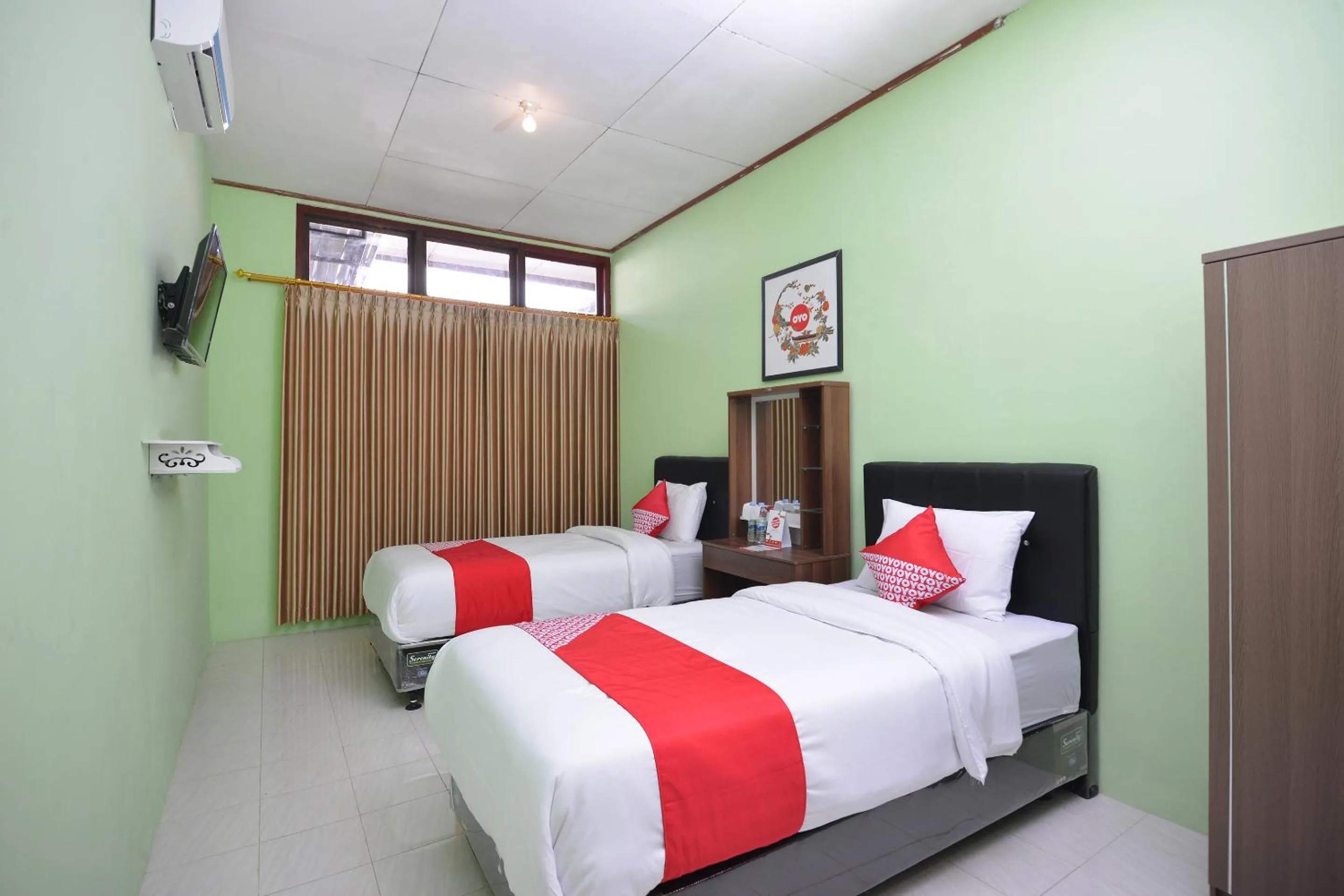 Bedroom in Super OYO 1046 Omah Pathok