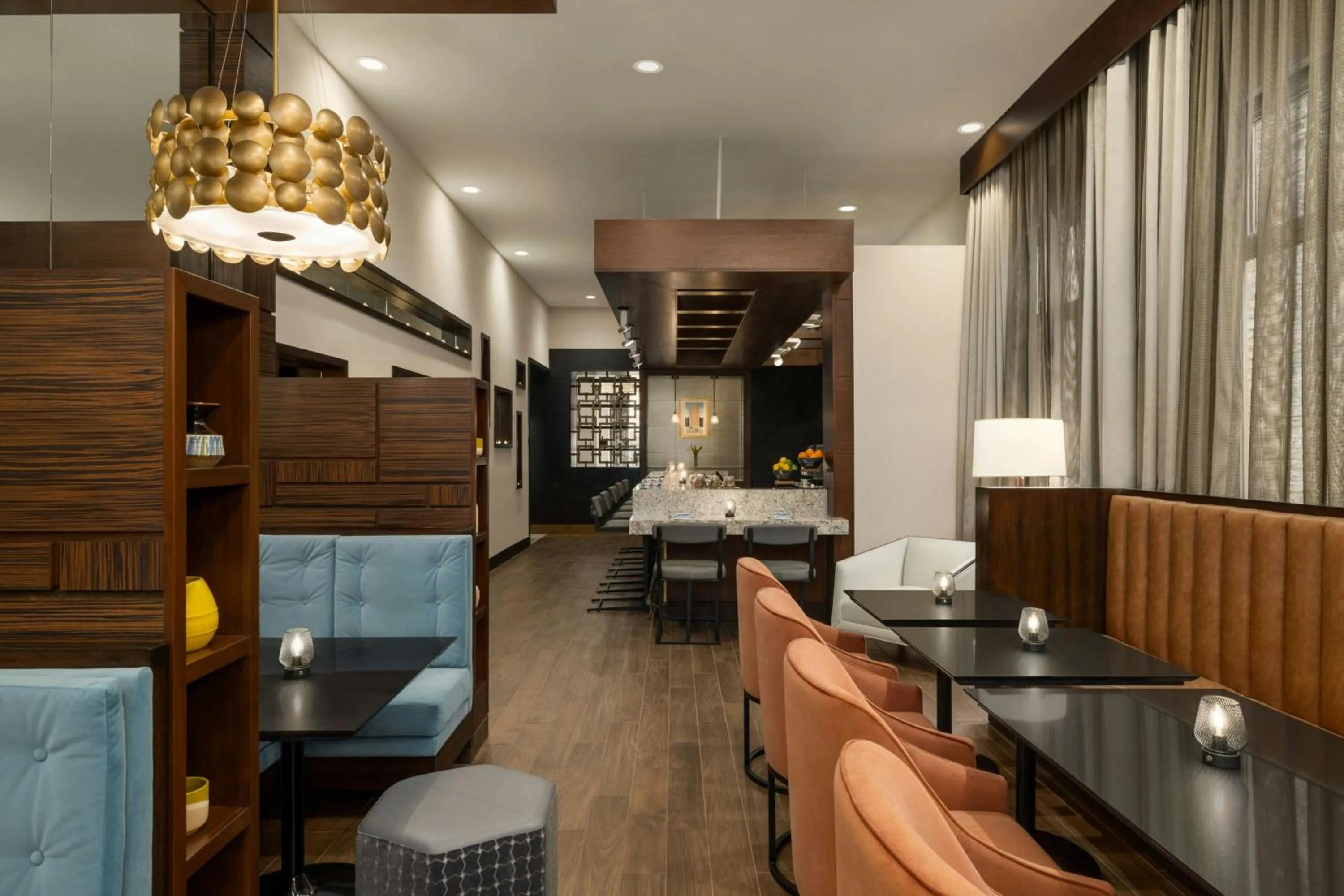 Restaurant/places to eat in Courtyard by Marriott San Francisco Union Square