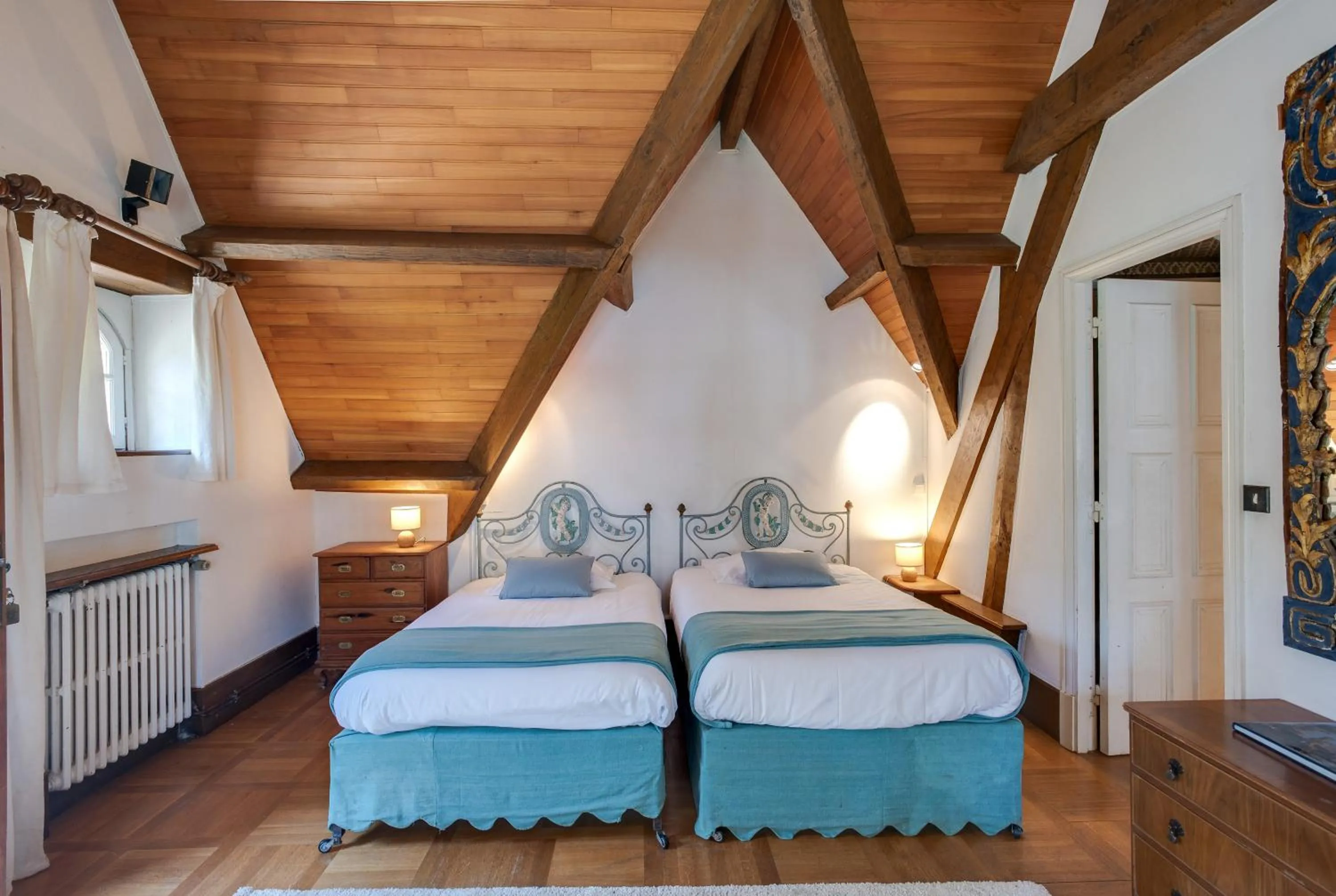 Bedroom, Bed in Le Manoir de Saint Brendan