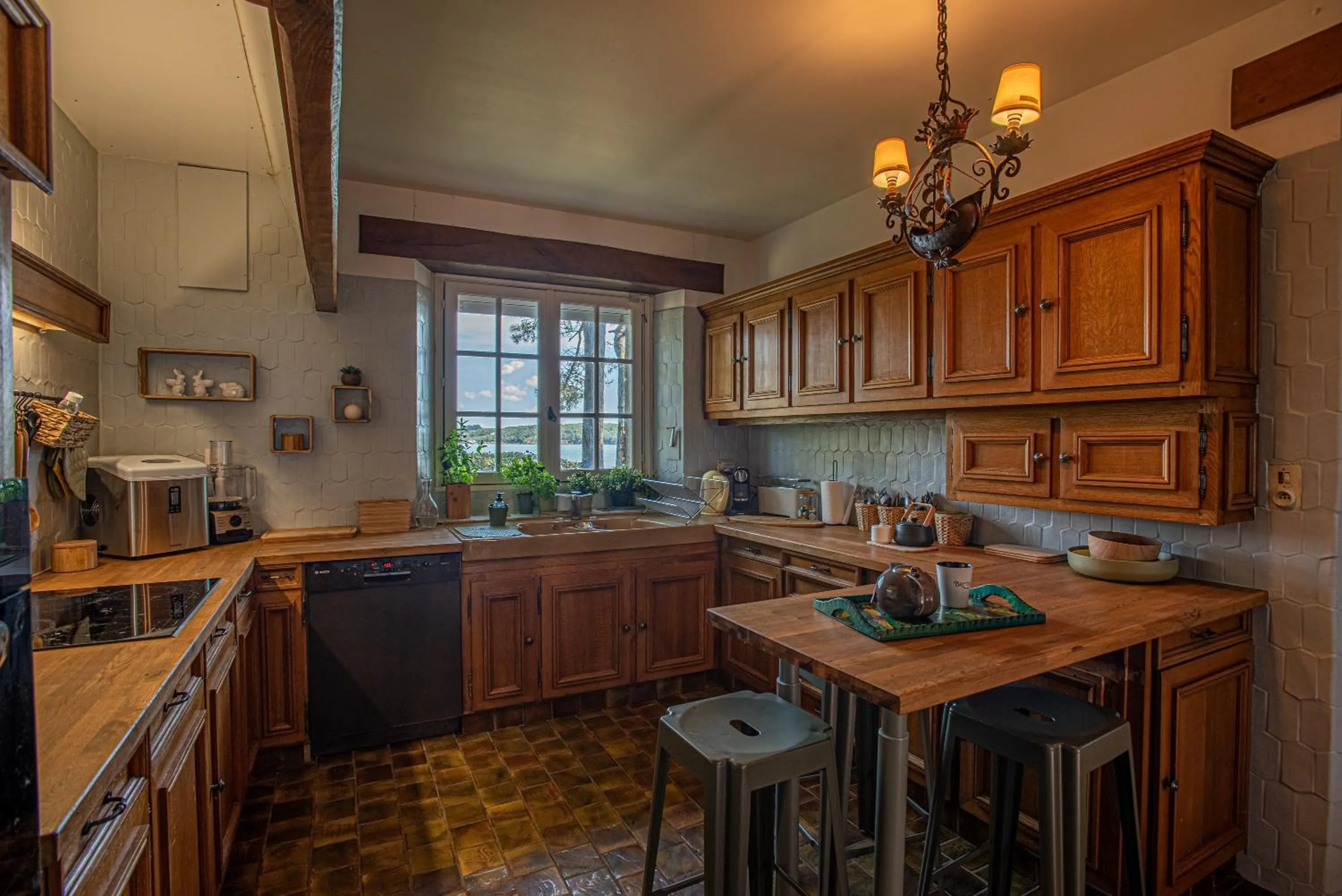 stove in Le Manoir de Saint Brendan