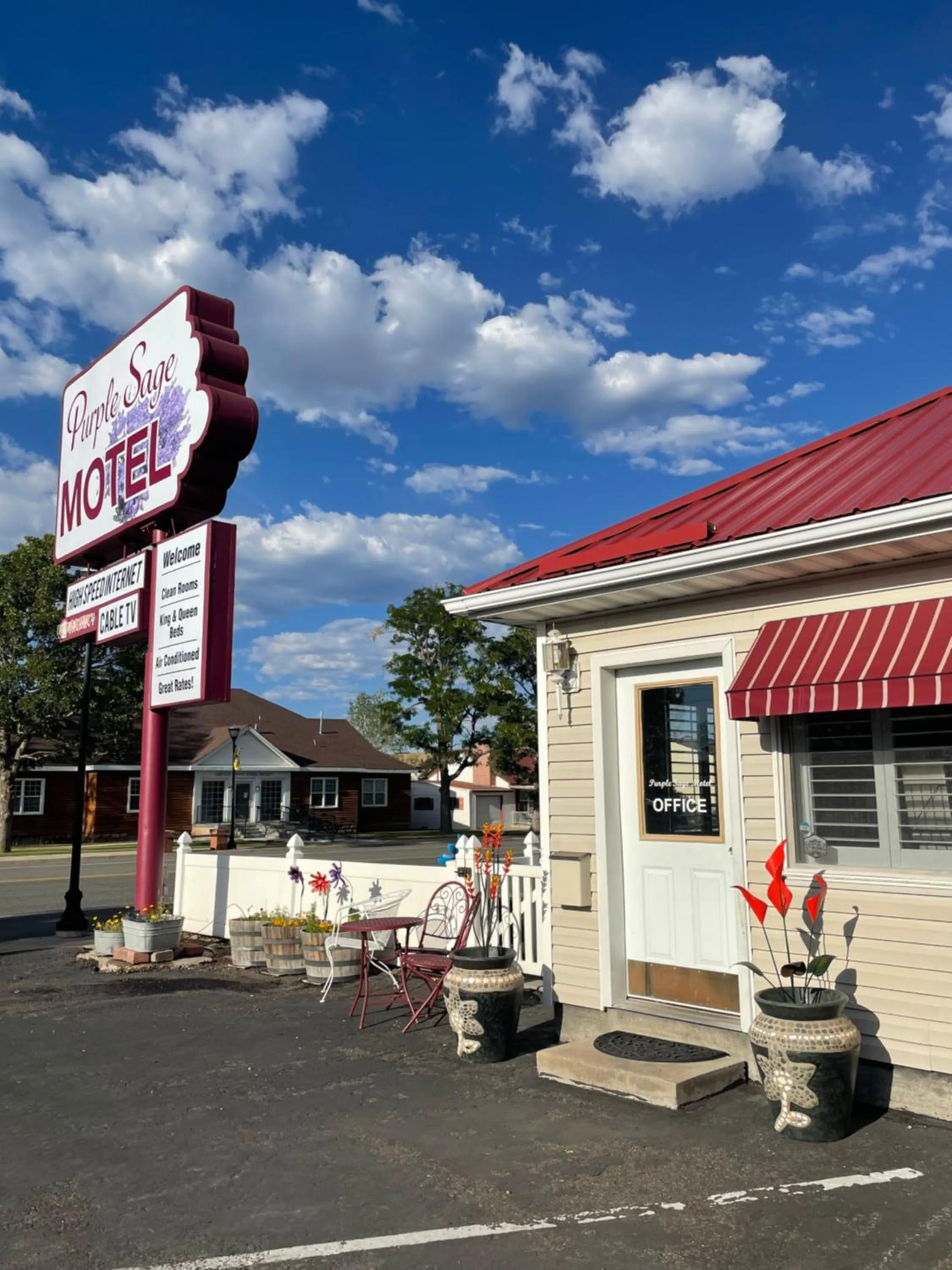 Purple Sage Motel