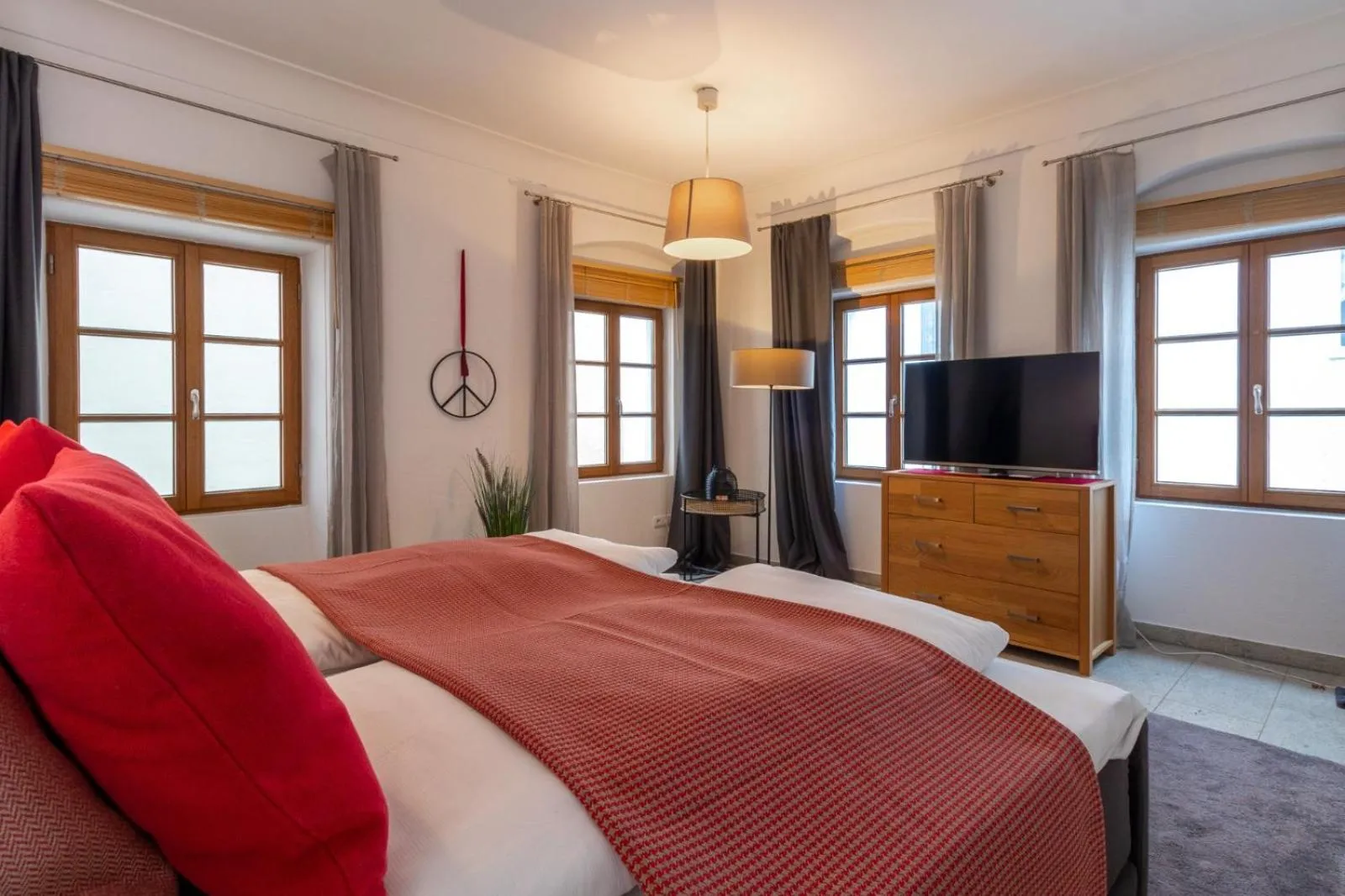 Bed in BARONHAUS Aparthotel & Suites