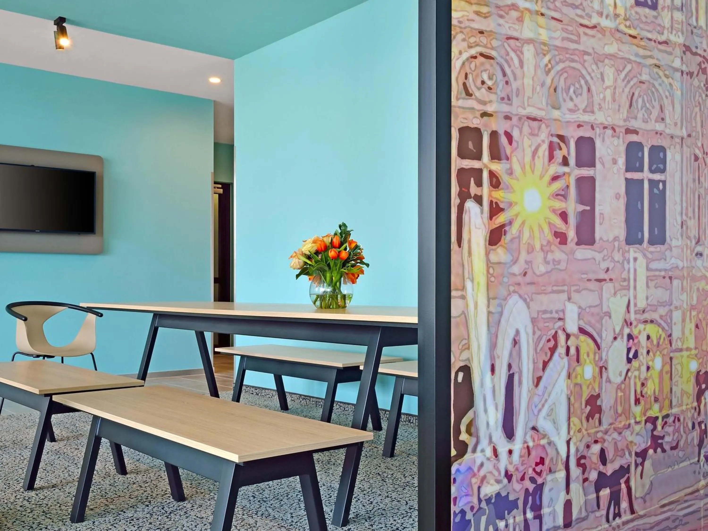 Lobby or reception in B&B Hotel Wien-Hbf