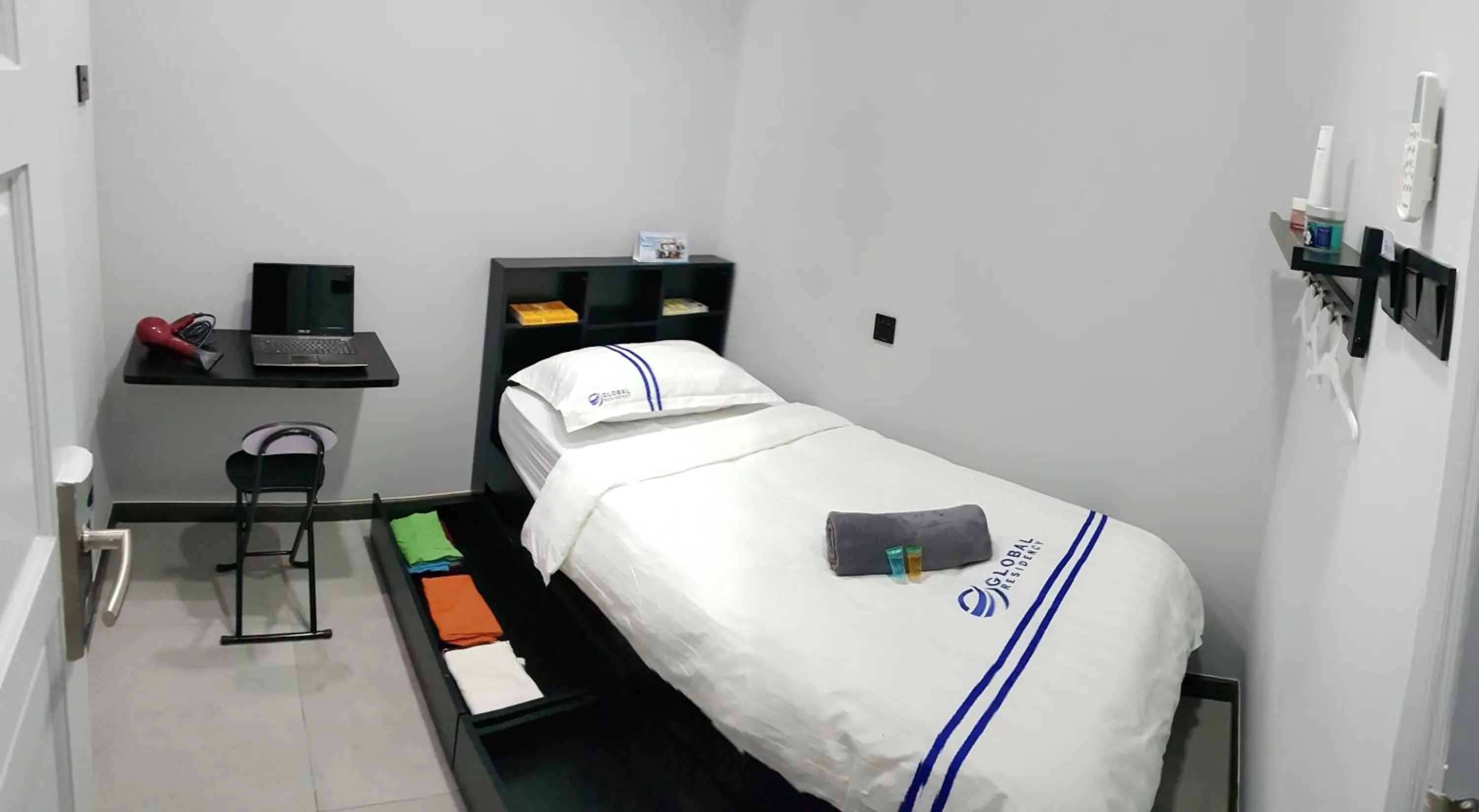 Bed in Global Residency