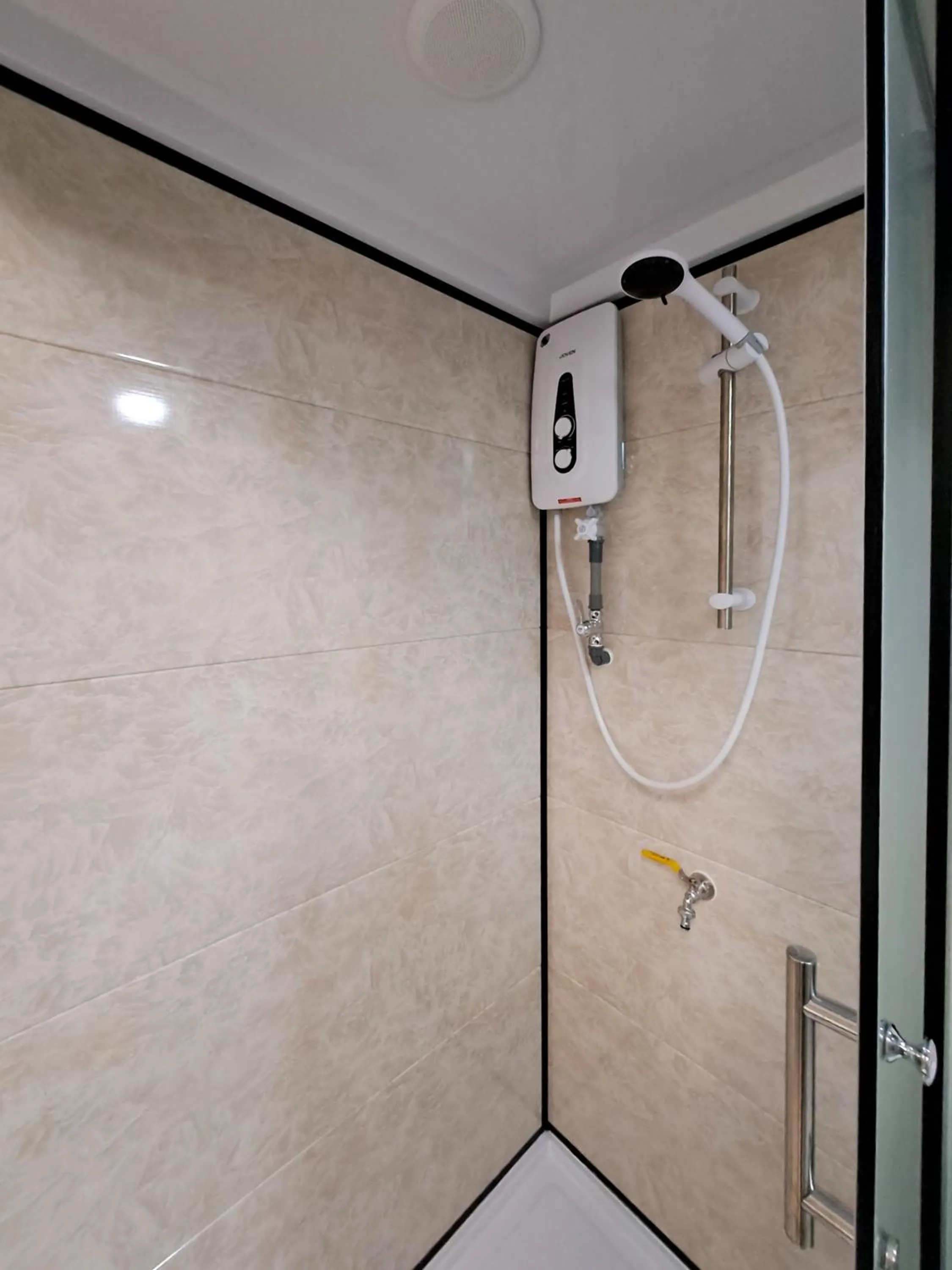 Shower in Global Residency