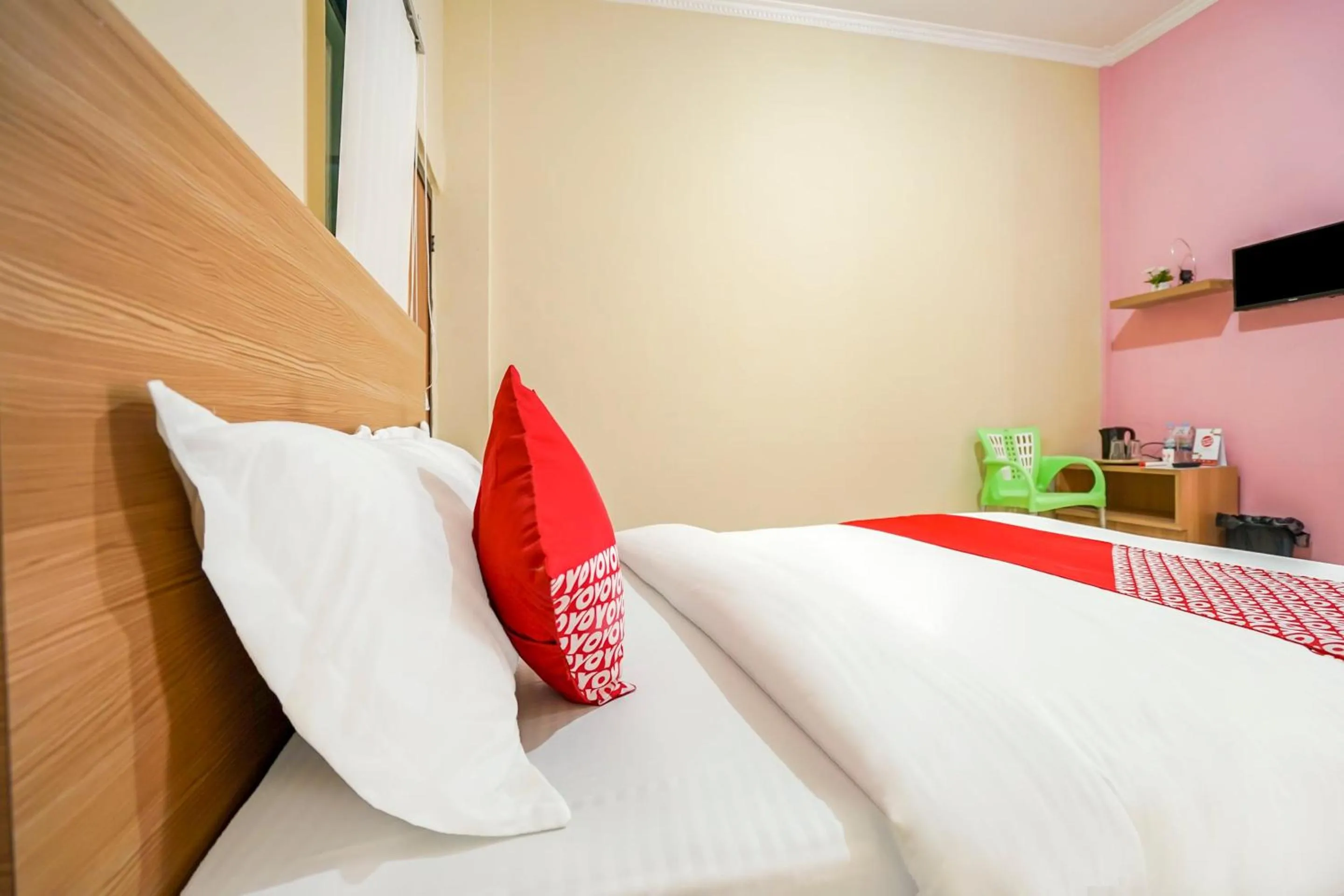 Bedroom, Bed in OYO Life 570 Pesona Asri Homestay Syariah