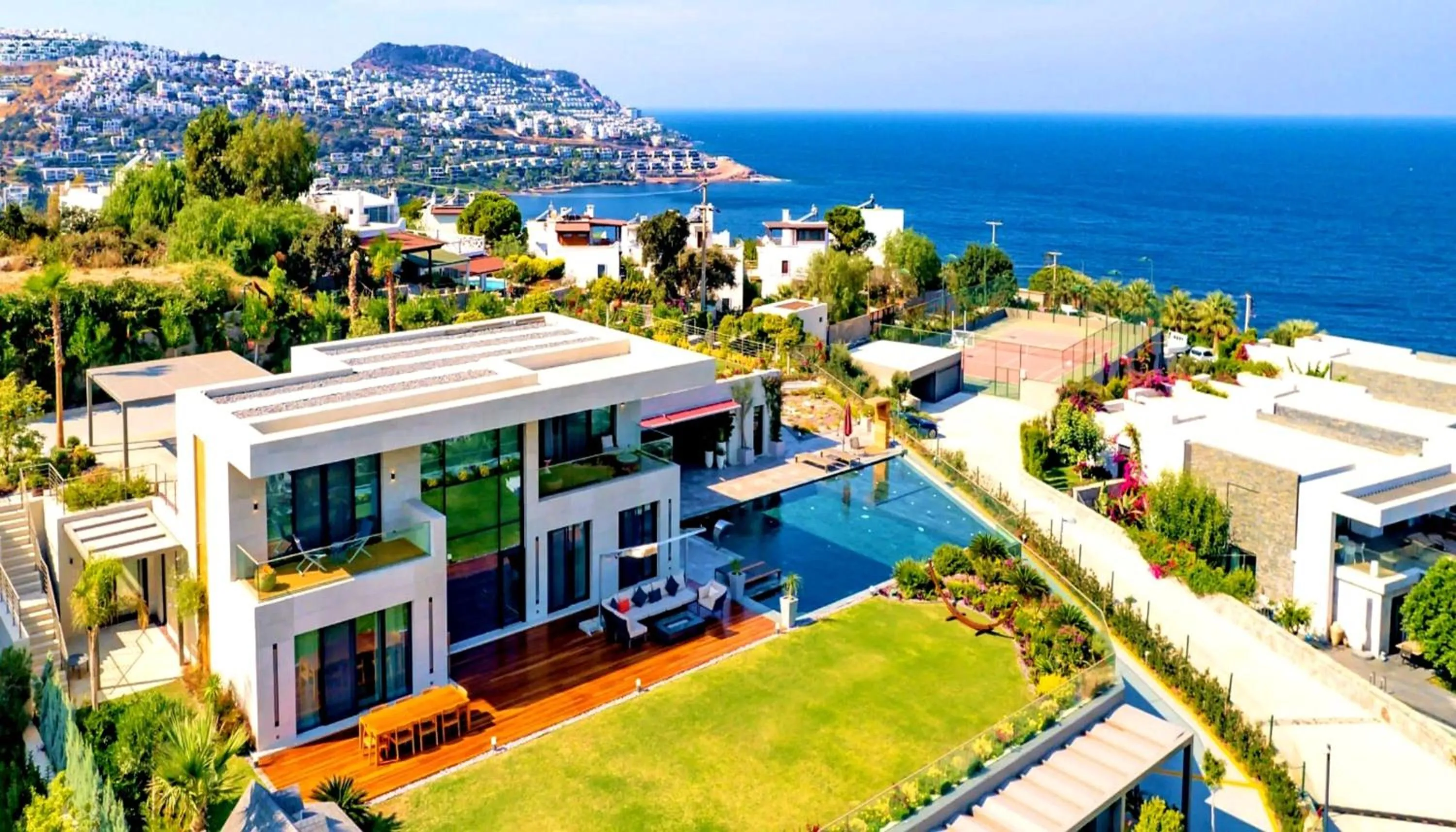 Bird's eye view in Mare Deluxe Residences & Villas