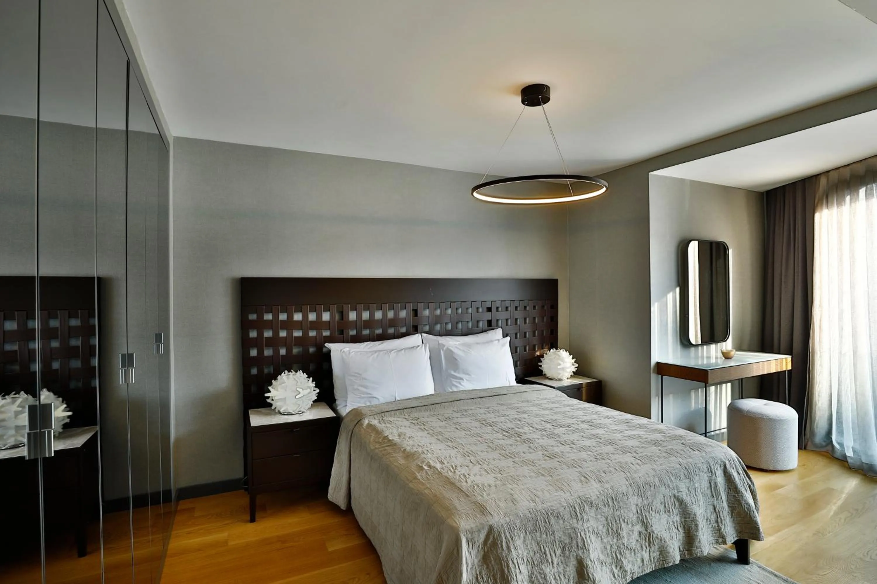 Bedroom, Bed in Mare Deluxe Residences & Villas