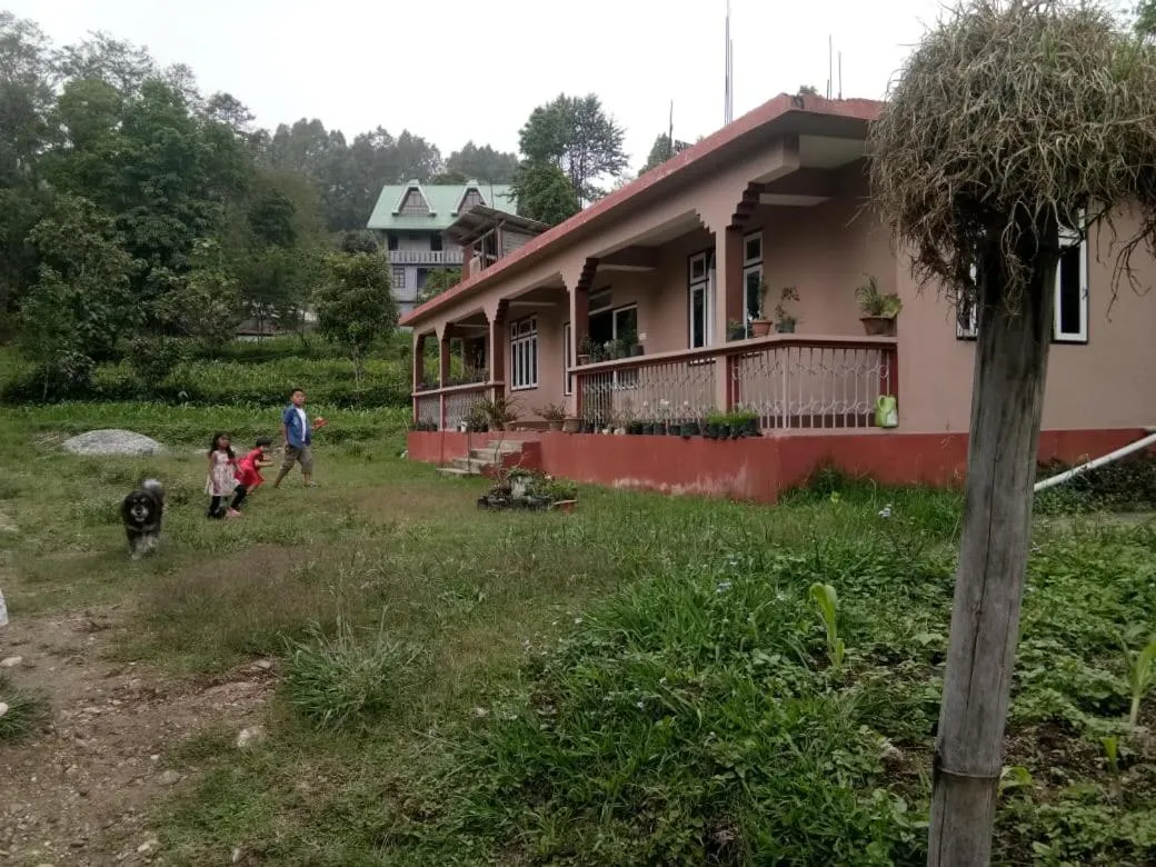 Property building in Kamala Homestay - Manyedara