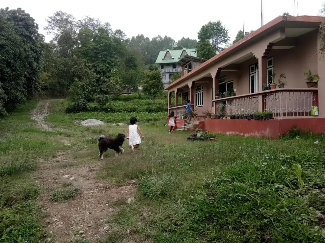 Property building in Kamala Homestay - Manyedara