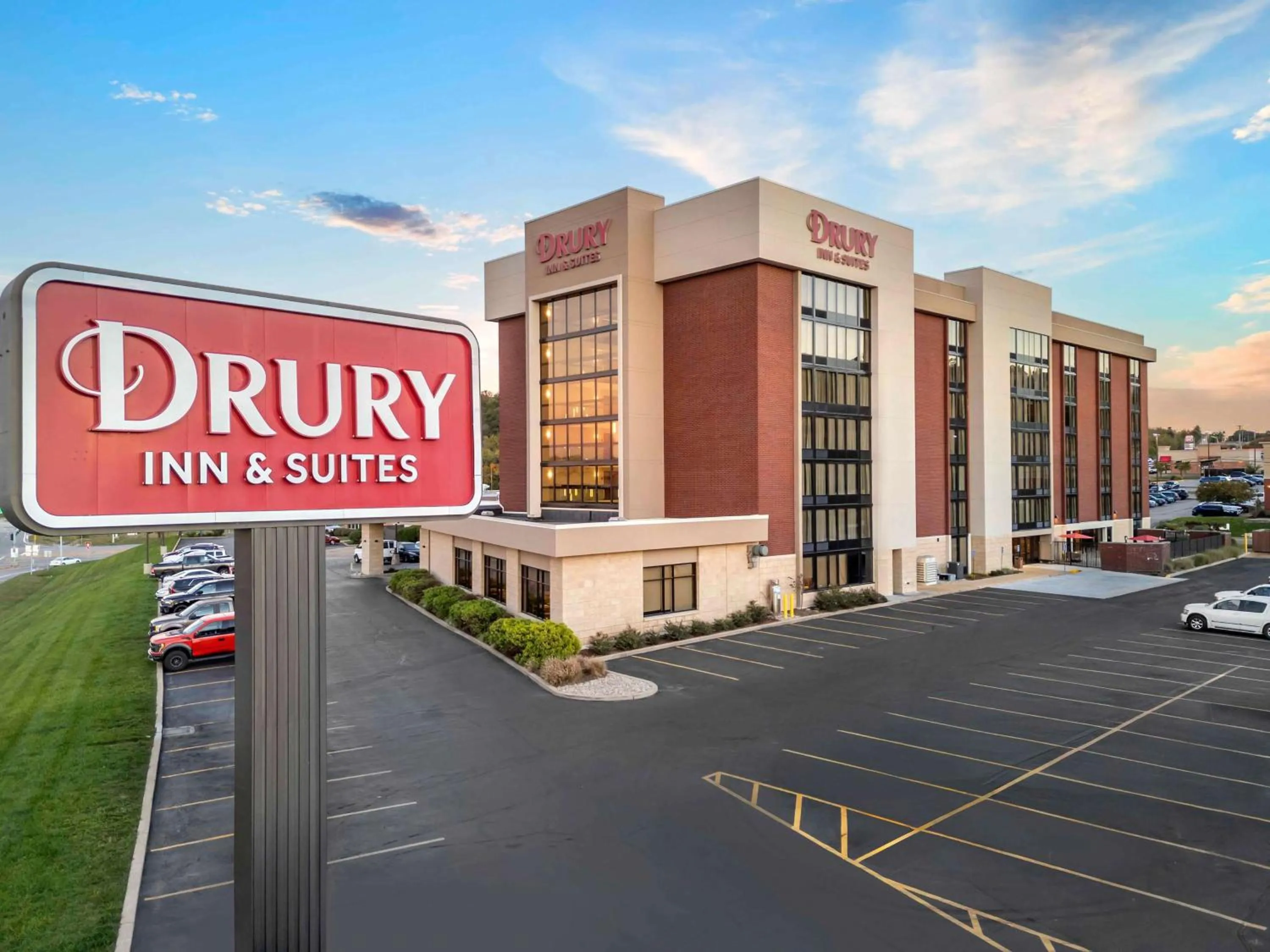 Property building in Drury Inn & Suites St. Louis-Southwest