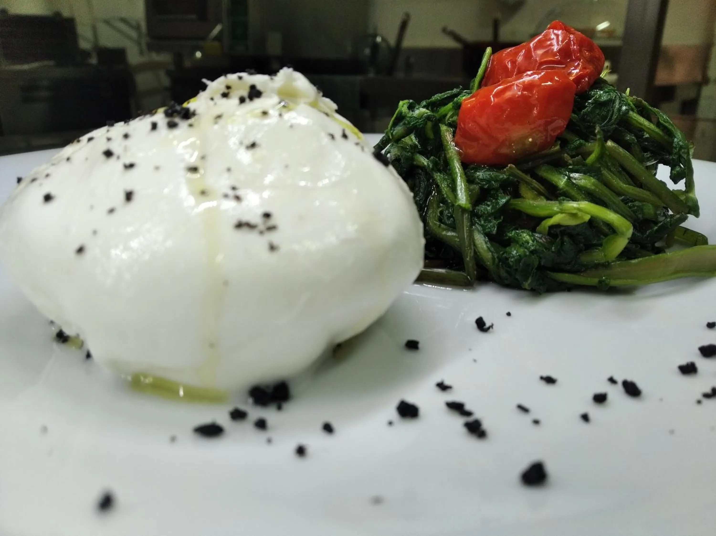 Restaurant/places to eat in Casa Mamma Elvira