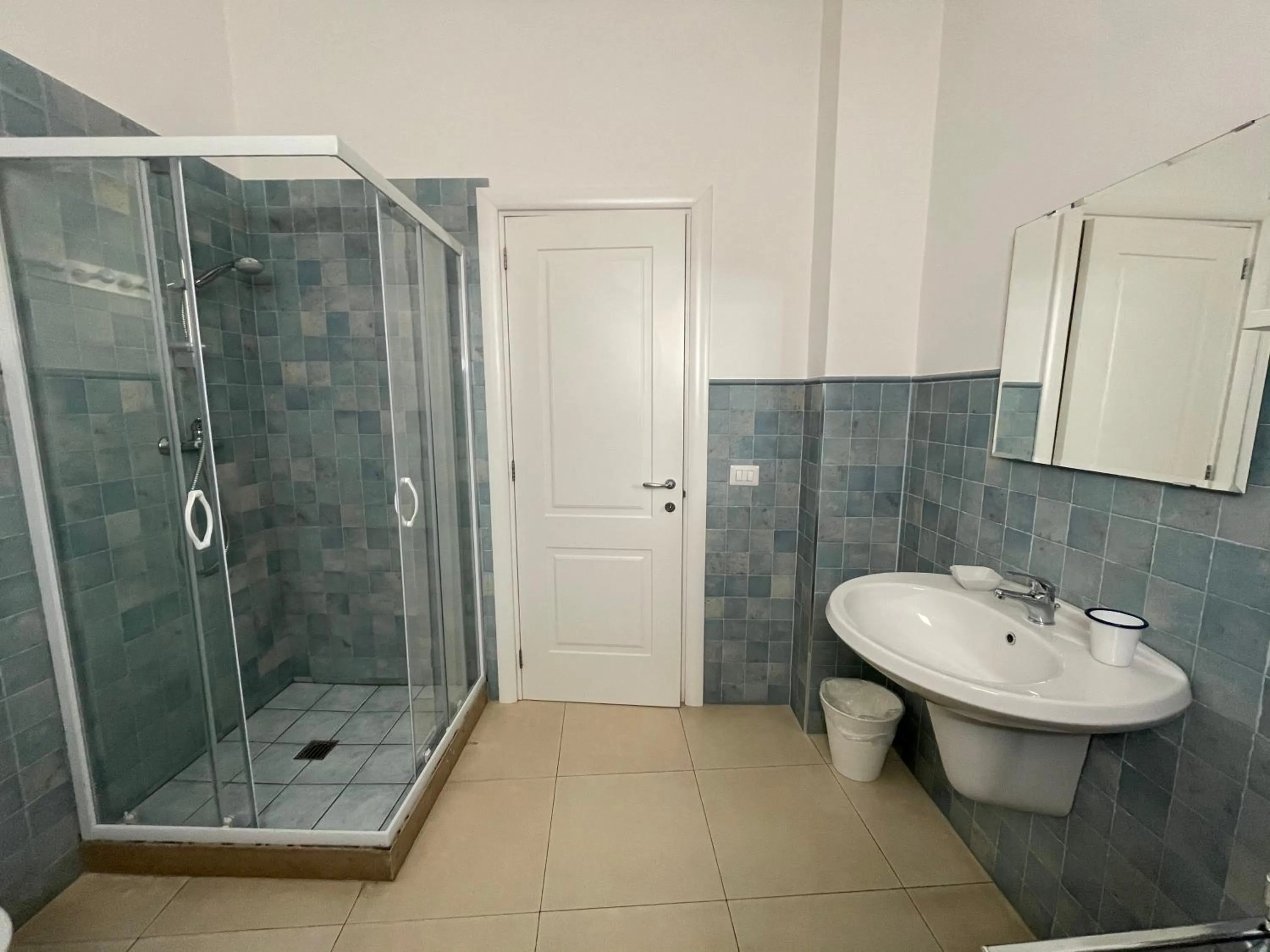 Shower in Casa Mamma Elvira