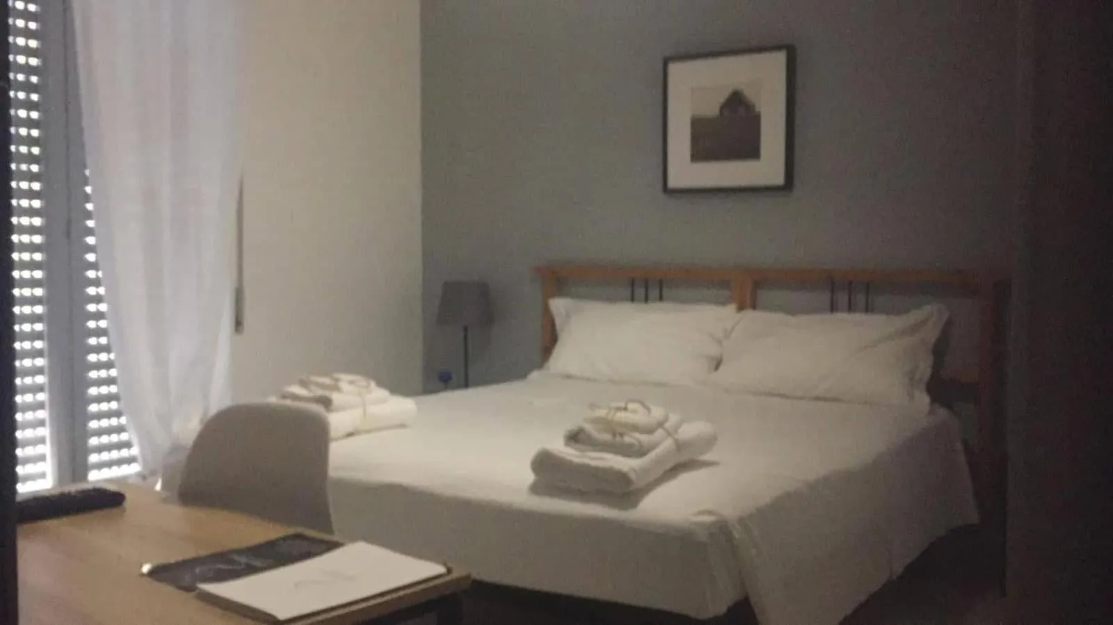 Bed in Gatto Bianco Picone 19