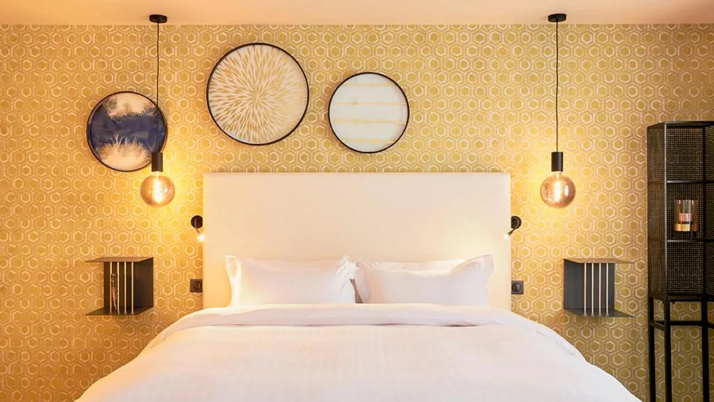 Bed in Maison Tiegezh