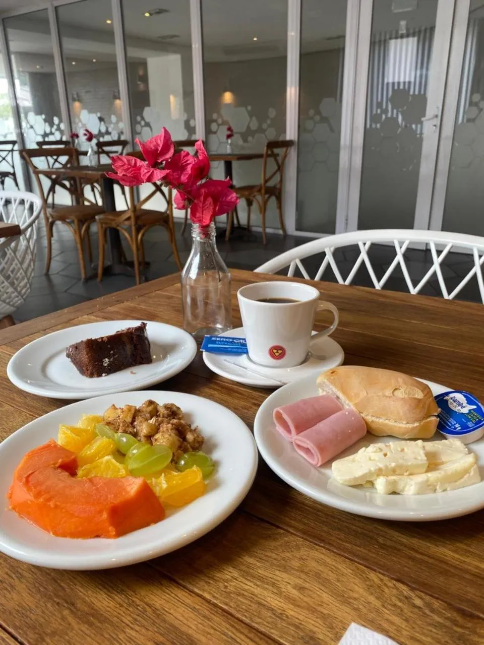 Breakfast in Samba Bossa Nova Cabo Frio