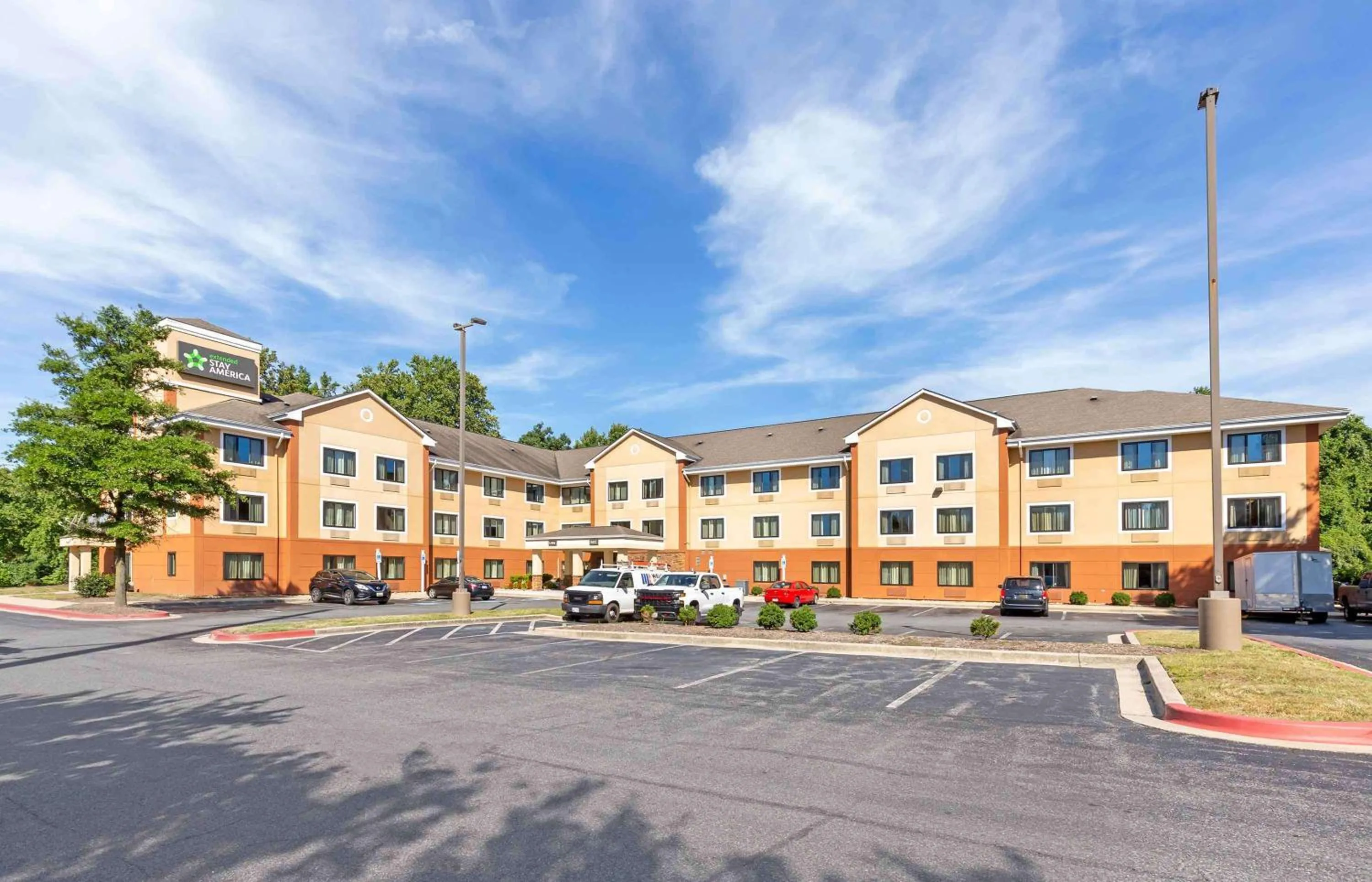 Property building in Extended Stay America Suites - Washington, DC - Landover
