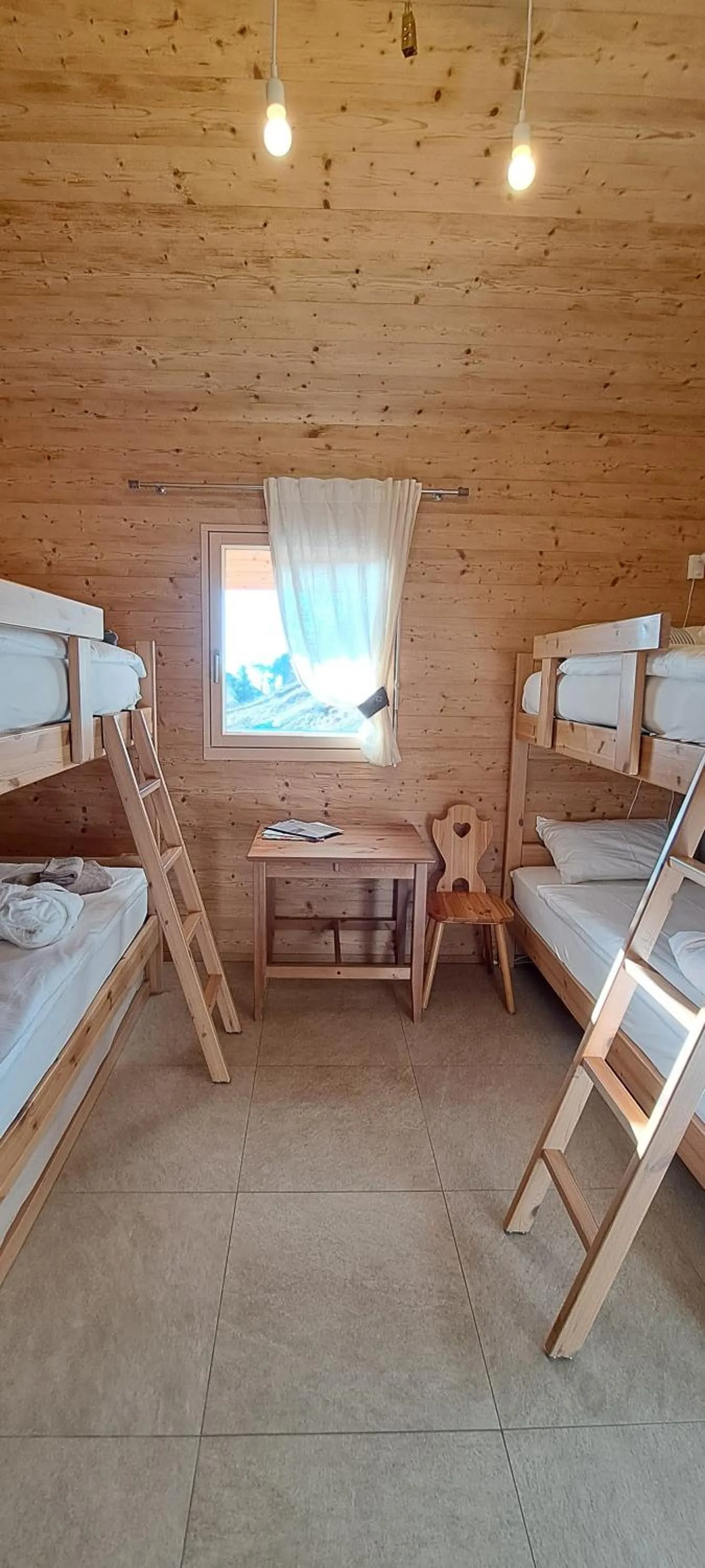 Bed in Chalet Diognysos B&B, Wellness & Boutique Hotel