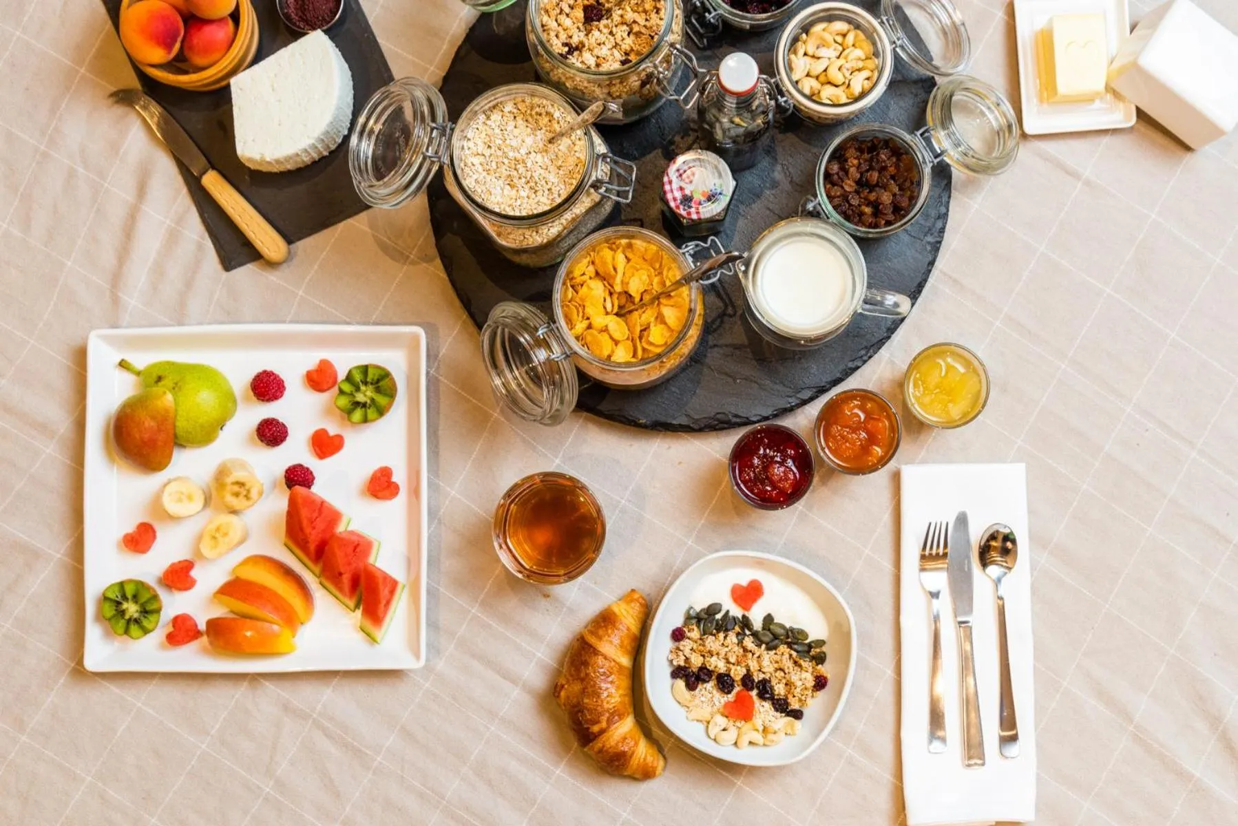 Food close-up in Chalet Diognysos B&B, Boutique Hotel & Wellness