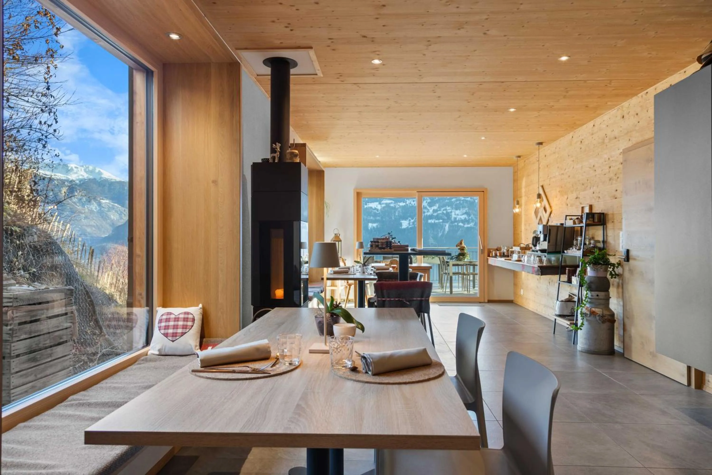 Breakfast in Chalet Diognysos B&B, Boutique Hotel & Wellness